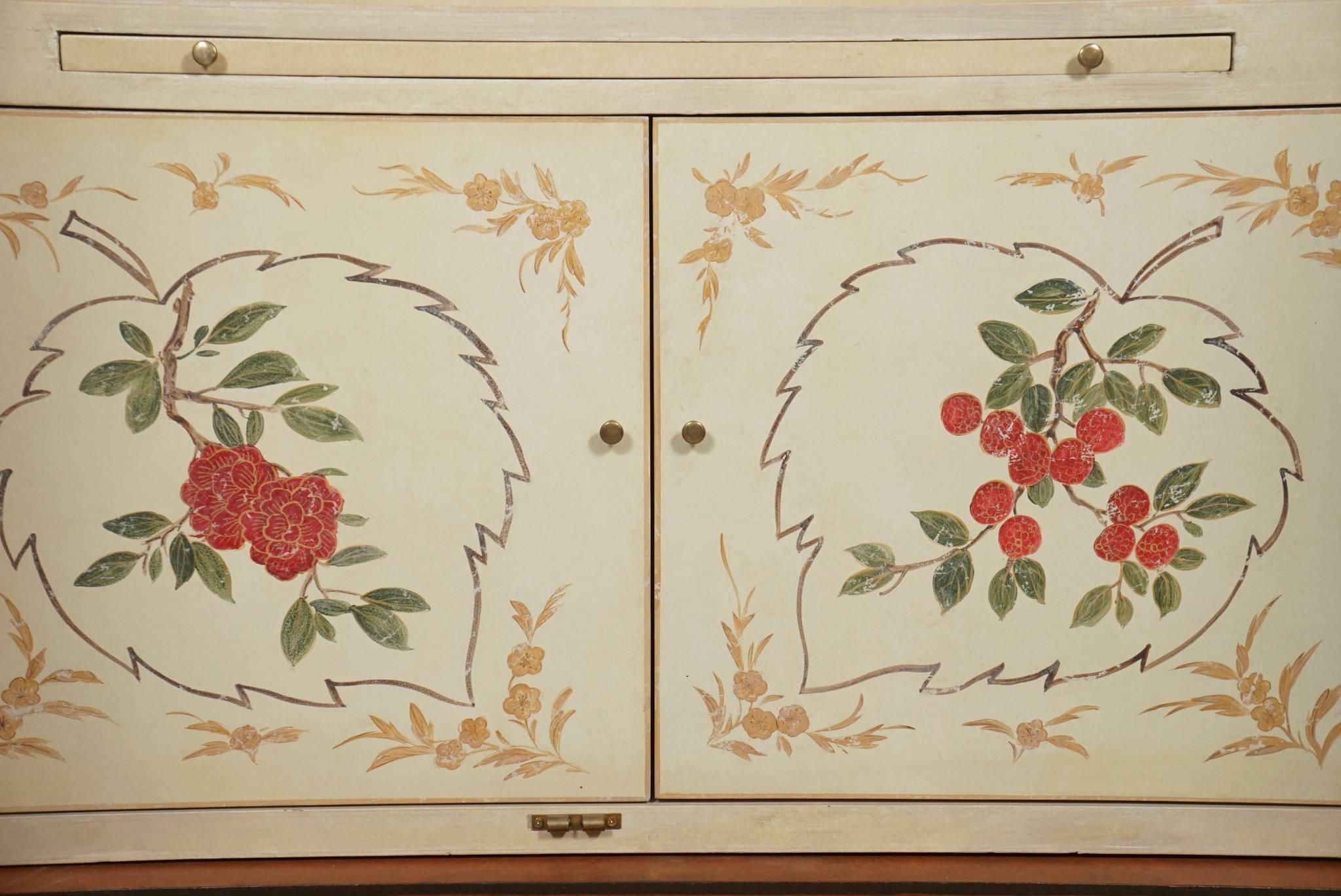 Chinoiserie Cabinet with Birds and Flowers For Sale 2