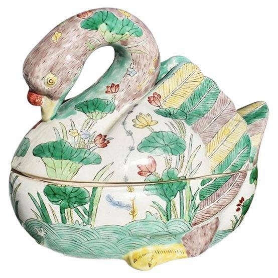 Chinoiserie Ceramic Famille Verte Duck Tureen with Lid