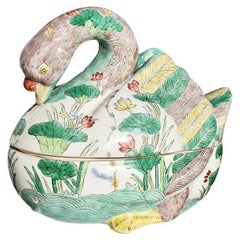 Chinoiserie Ceramic Famille Verte Duck Tureen with Lid