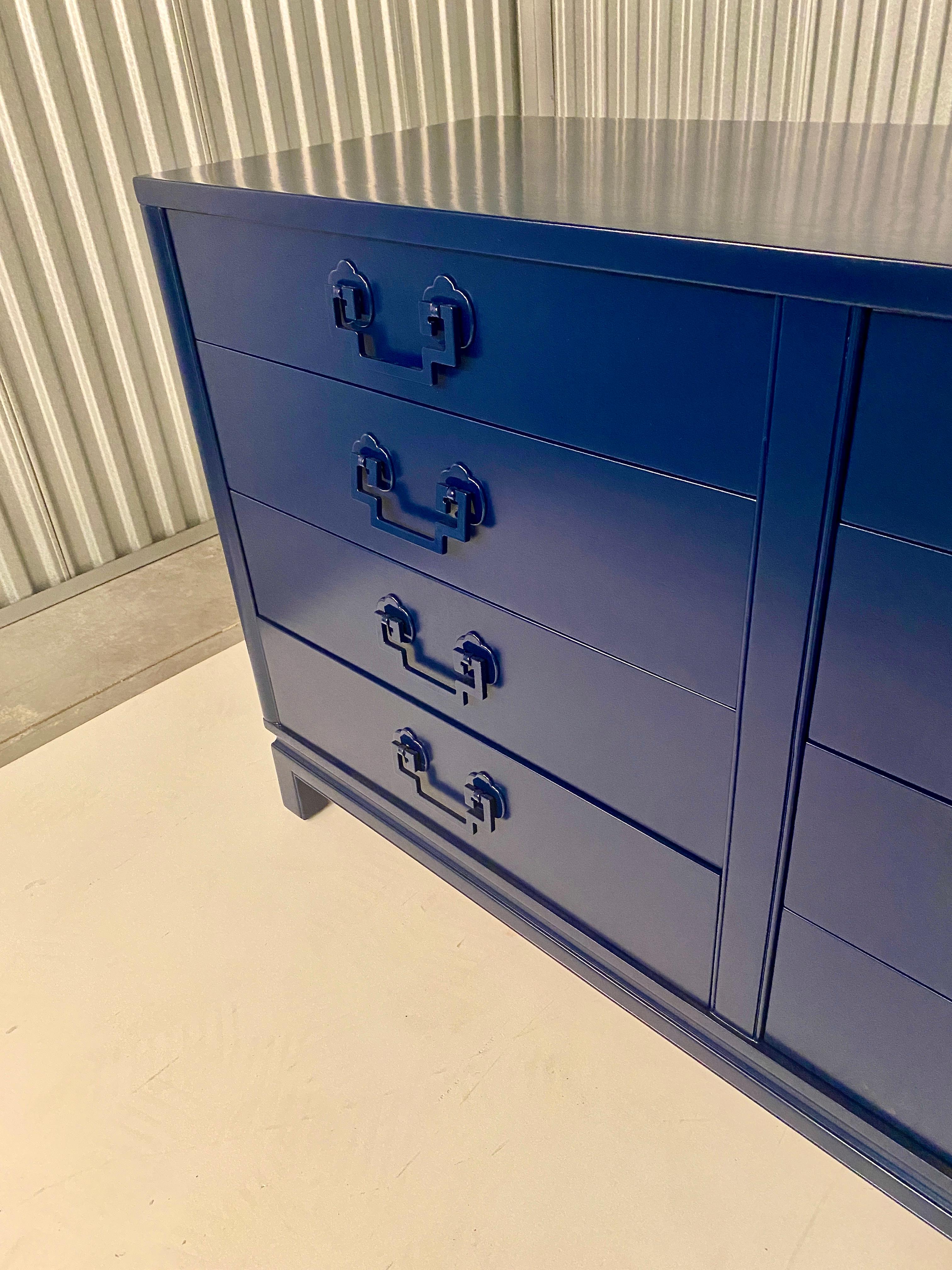 Wood Chinoiserie Chest in Blue Lacquer For Sale