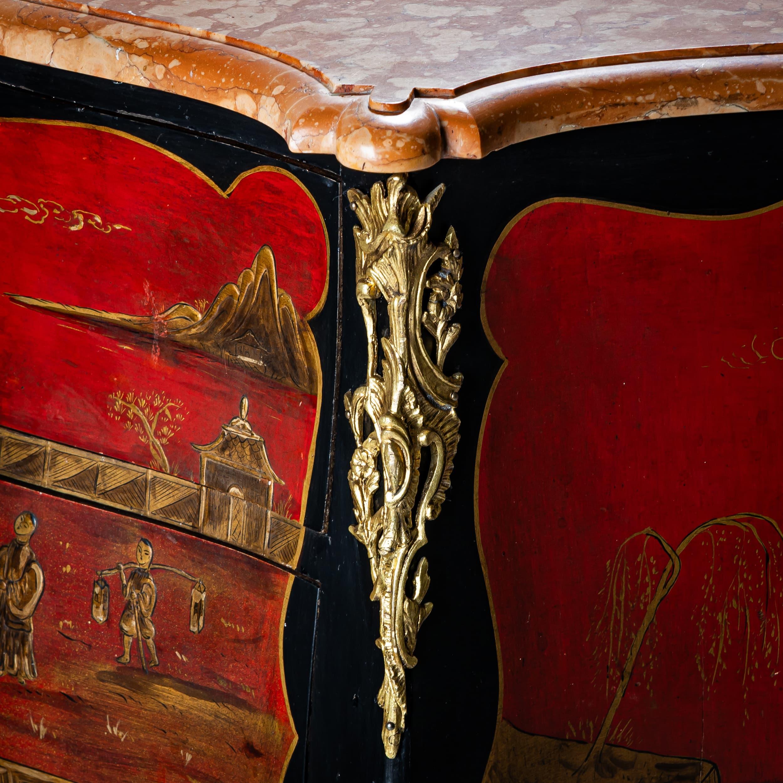 Commode chinoiseries, 1ère moitié du 20e siècle en vente 1