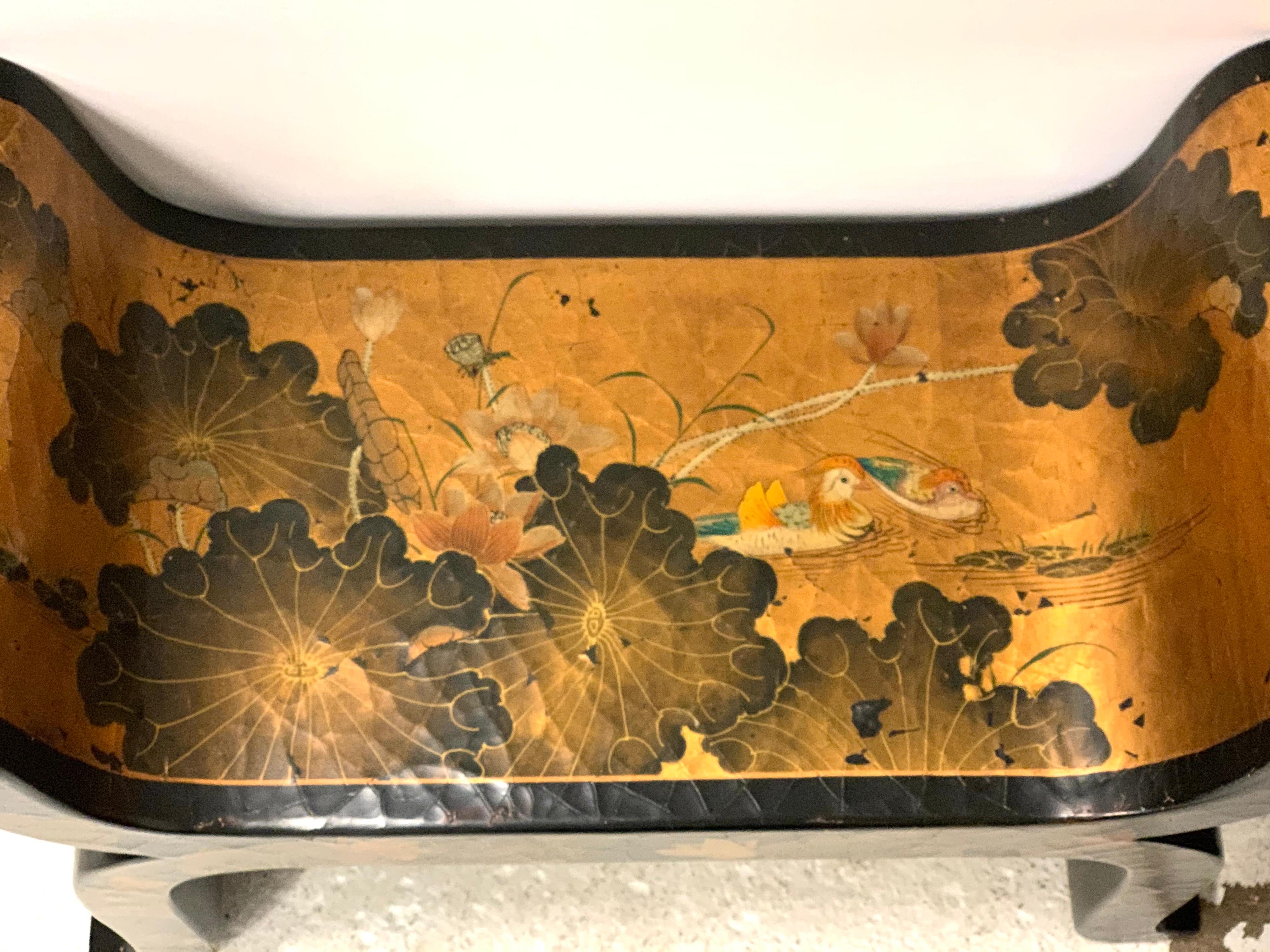 chinoiserie bench