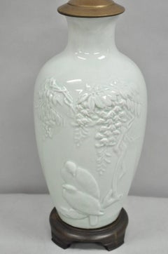 Chinoiserie Chinese Green Celadon Porcelain "Love Birds" Jardiniere Table Lamp