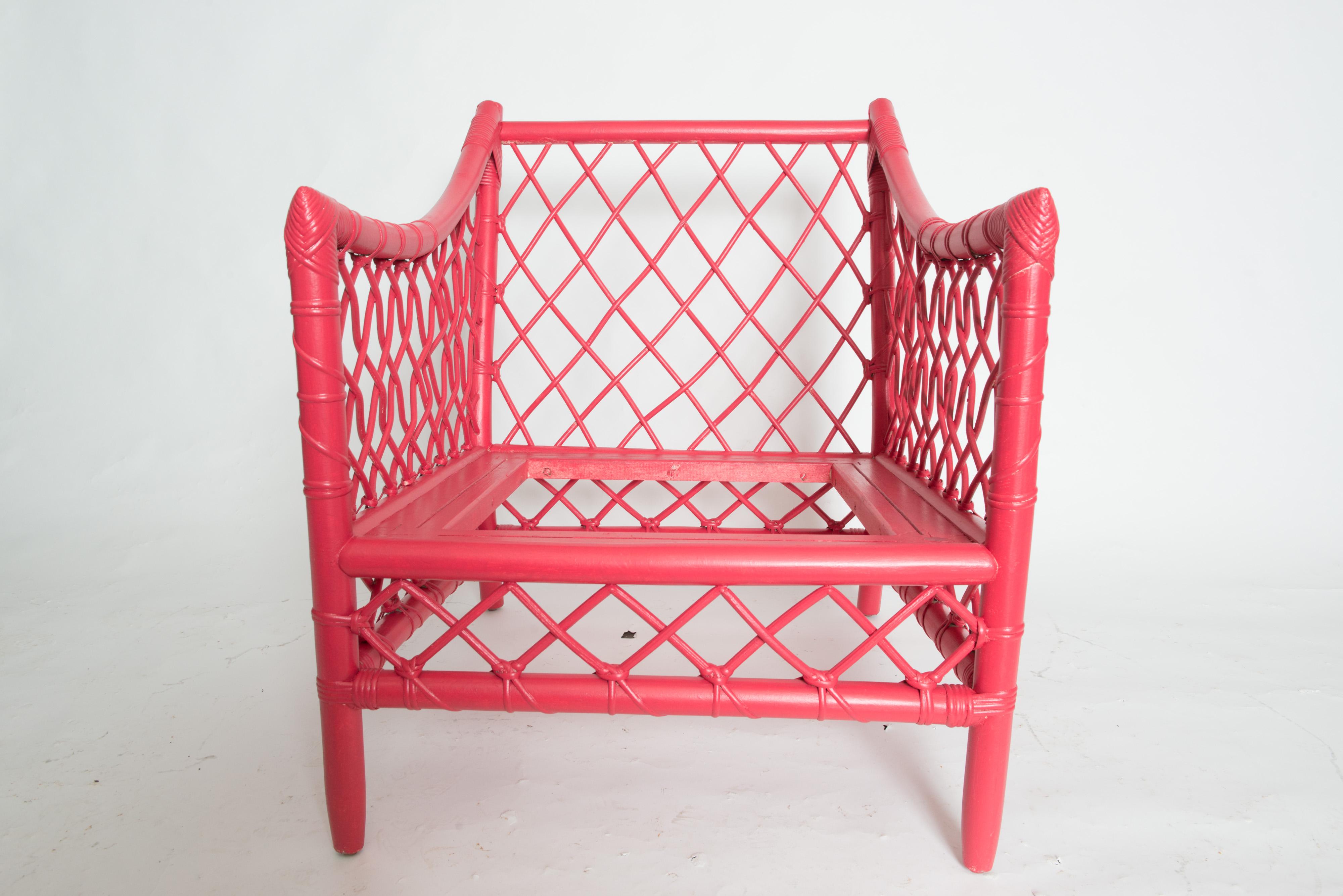 Chinoiserie Chinese Red Woven Rattan Arm Chair In Good Condition For Sale In Stamford, CT