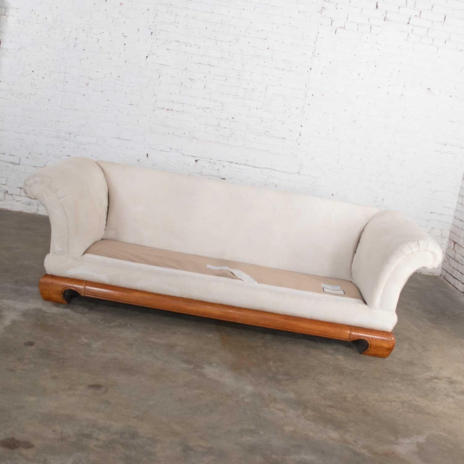 Chinoiserie Chow Leg Ming Style Sofa by Schnadig International Furniture 3