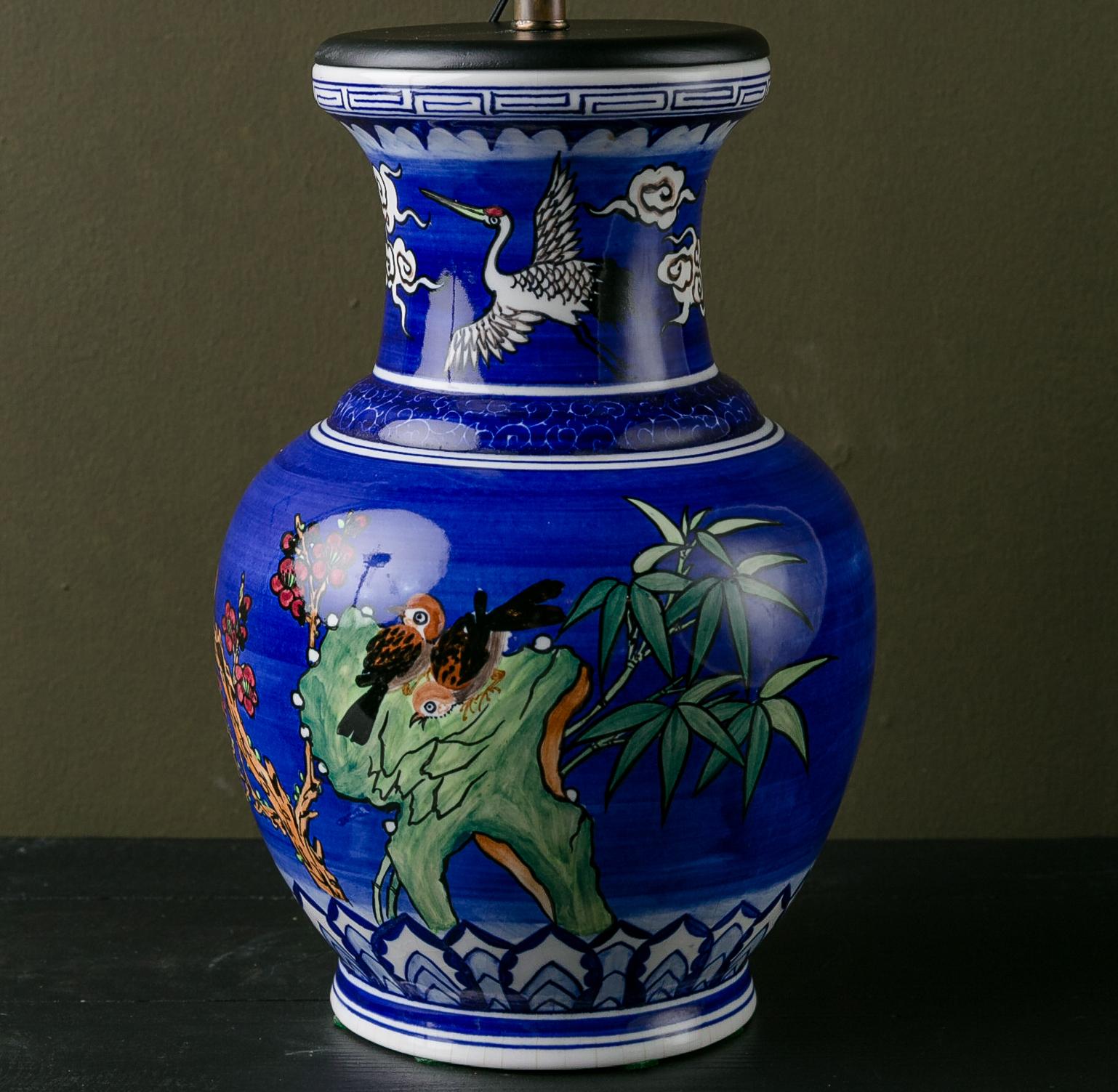 Ceramic Chinoiserie Cobalt Hand-Painted Vintage Table Lamp For Sale