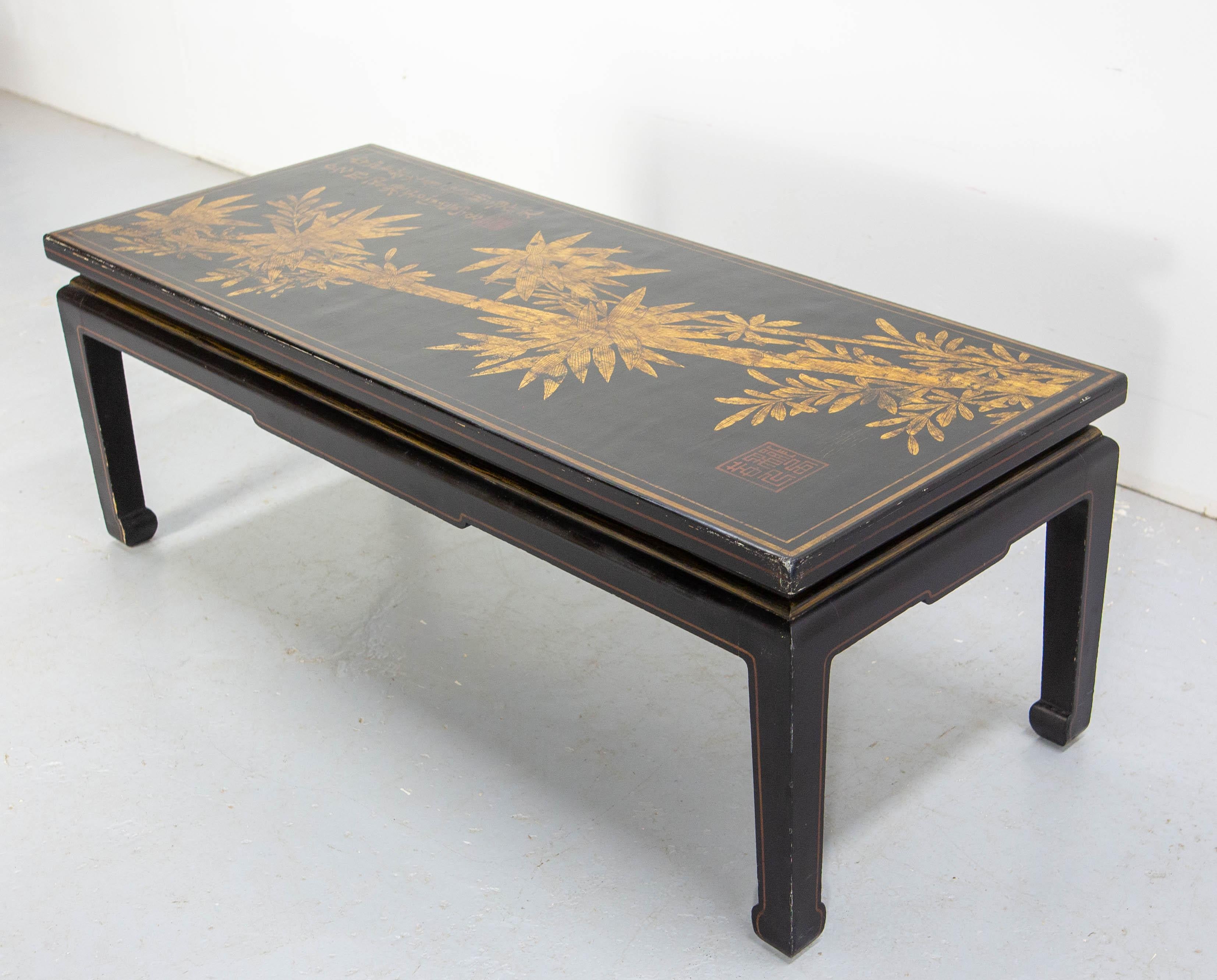 Hand-Painted Chinoiserie Coffee Table Hand Painted , circa 1920 For Sale
