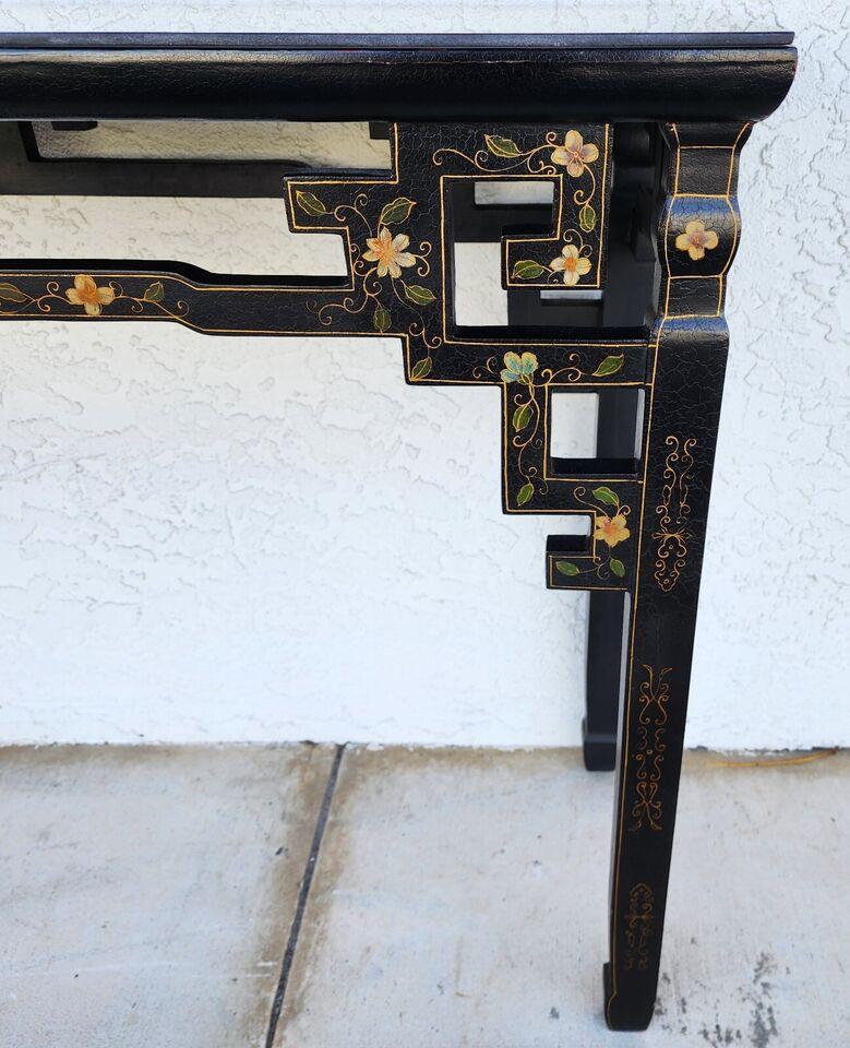 Chinoiserie Console Table Altar Hand Painted In Good Condition For Sale In Lake Worth, FL