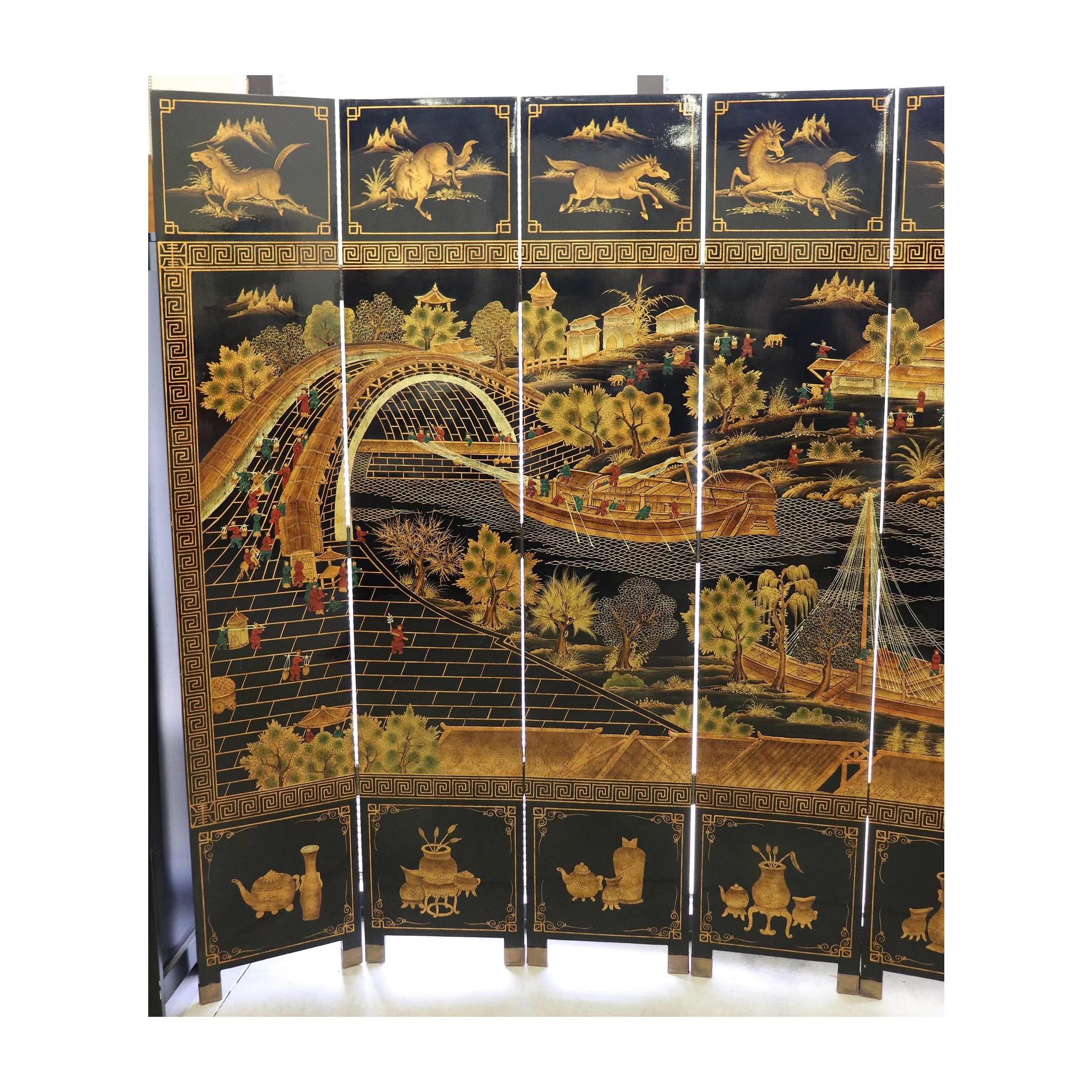Chinoiserie Coromandel 8-Panel Floor Screen (écran de sol) Bon état - En vente à Los Angeles, CA
