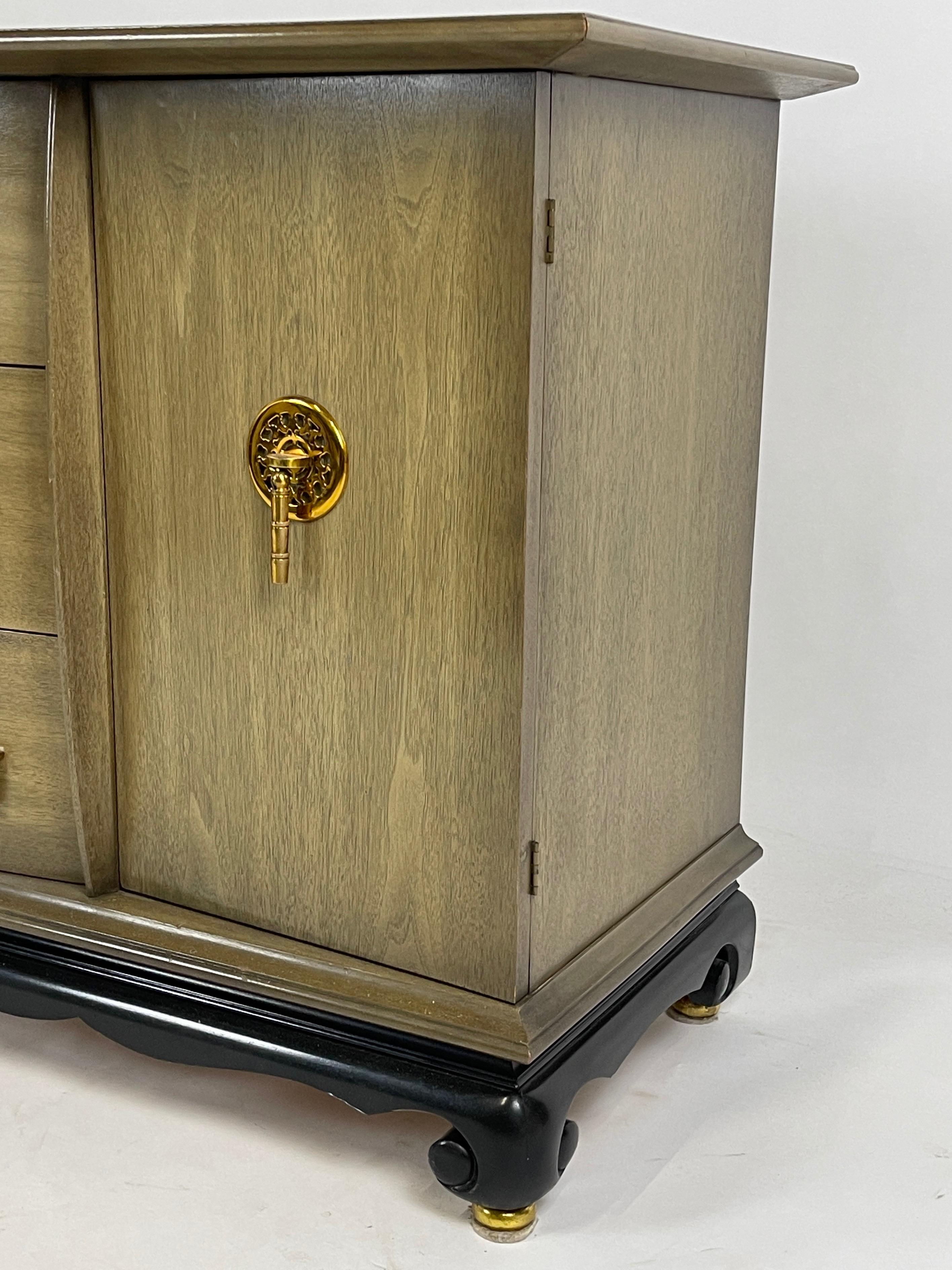 Chinoiserie Credenza Chest Sideboard w. Brass Tassel Pulls 3