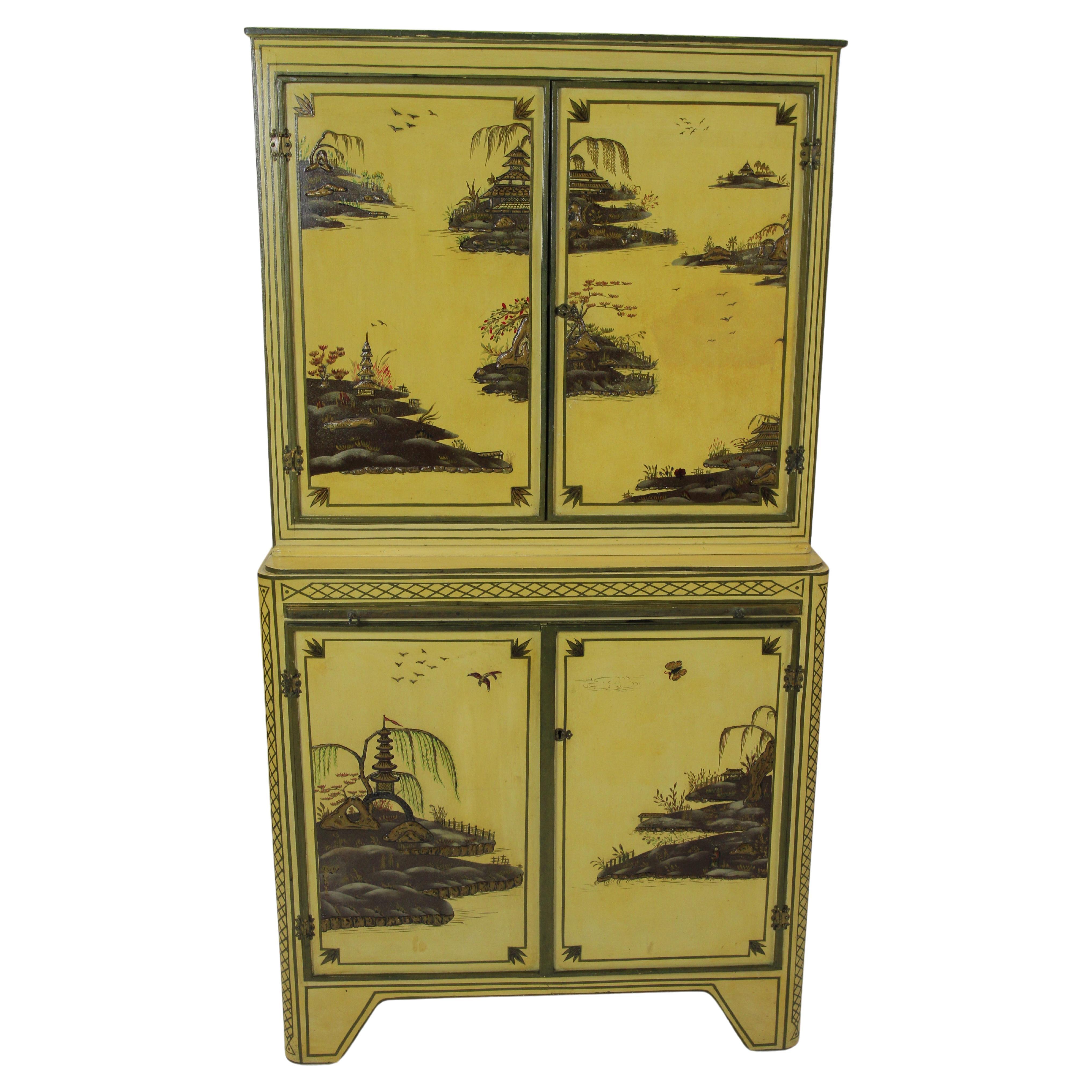Chinoiserie Decorated 4 door cupboard circa 1900 For Sale