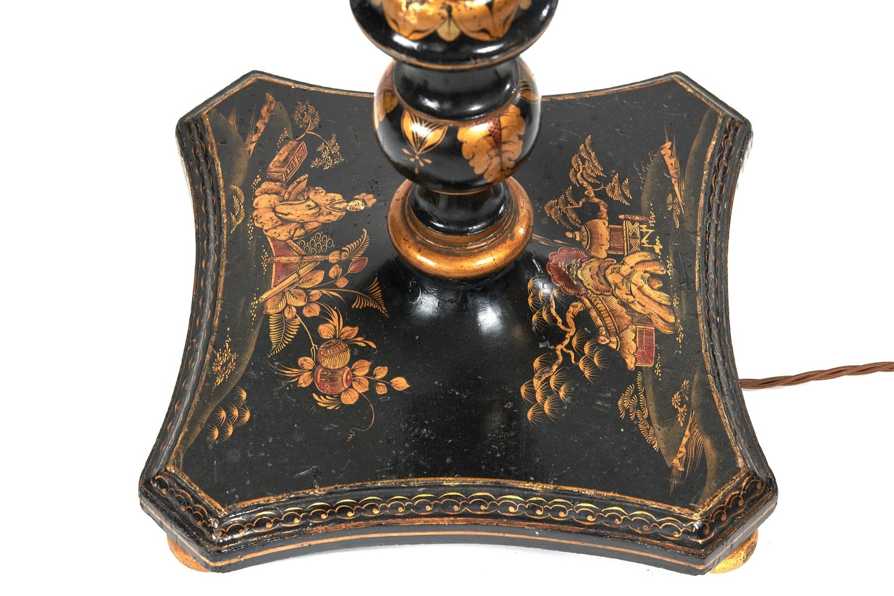 Chinoiserie Decorated Standard Lamp circa 1930s [B] In Good Condition For Sale In Dereham, GB