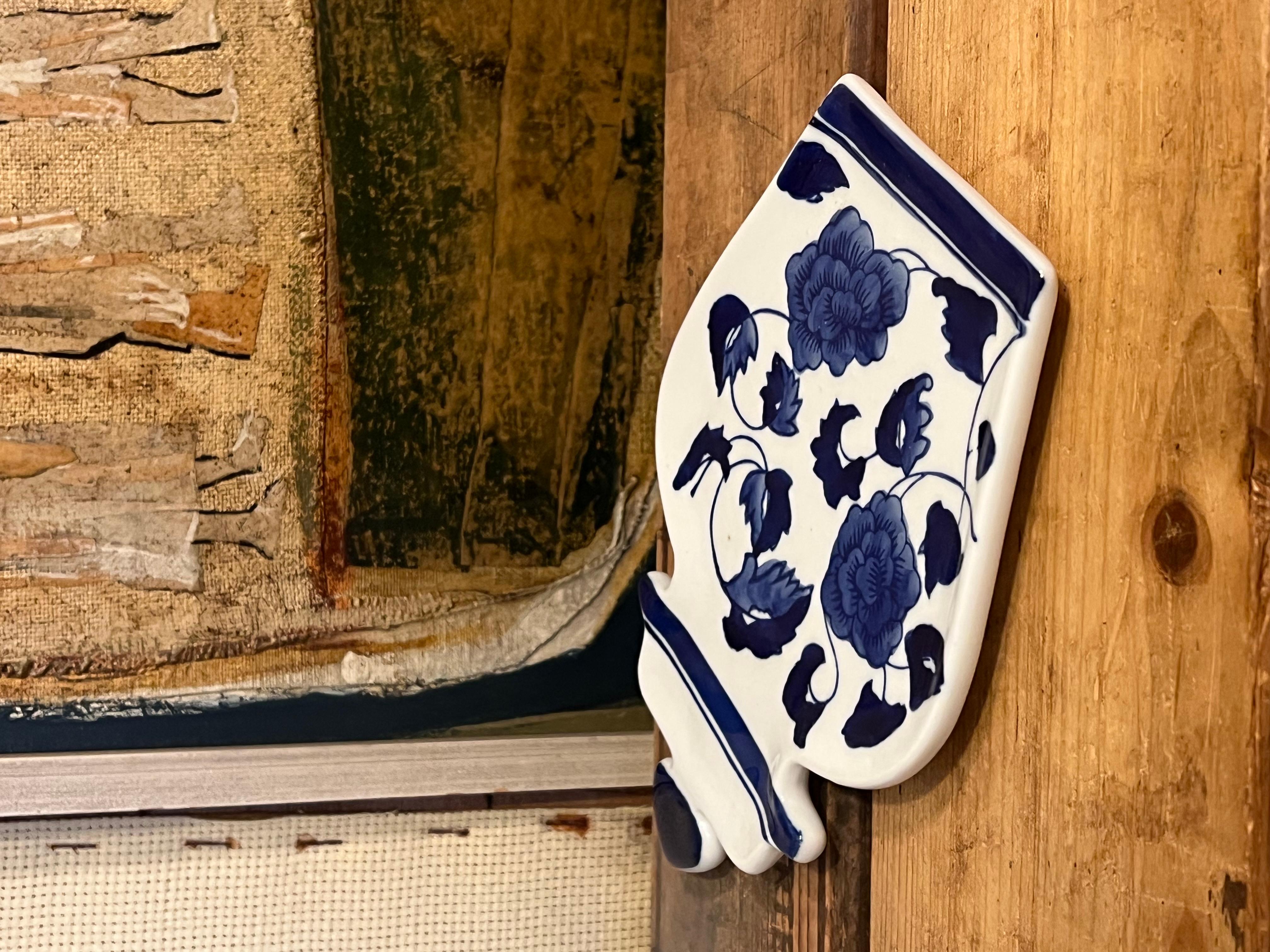 Trébede o bandeja decorativa CHINOISERIE Estilo vintage. Moderno de mediados de siglo en venta