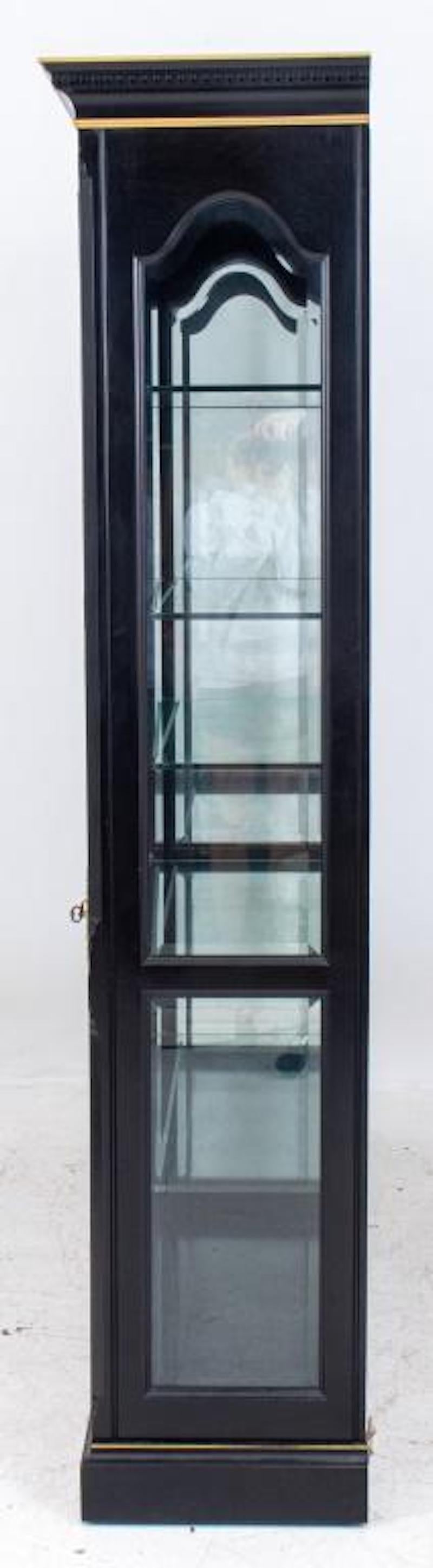 Mid-20th Century  Chinoiserie Display Cabinet / Hand Gilt Black Lacquered Wood Vitrine For Sale