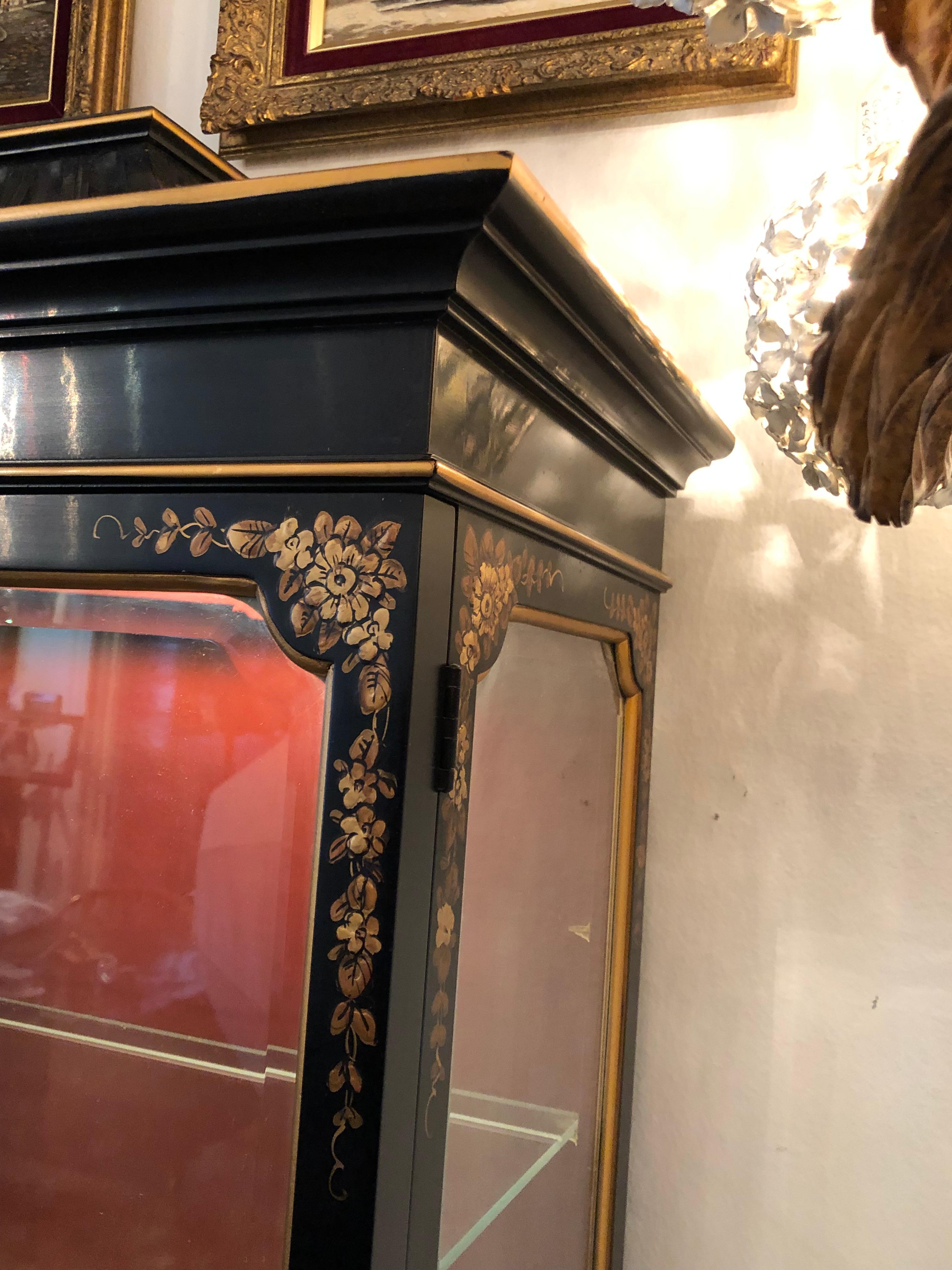 Chinoiserie Display Cabinet, Lit, with Red Interior, Vitrine, Midcentury, Black 4