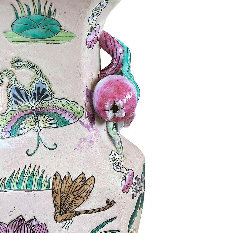 Hong Kong Chinoiserie Famille Verte Rose Pink Ceramic Polychrome Pomegranate Vase For Sale