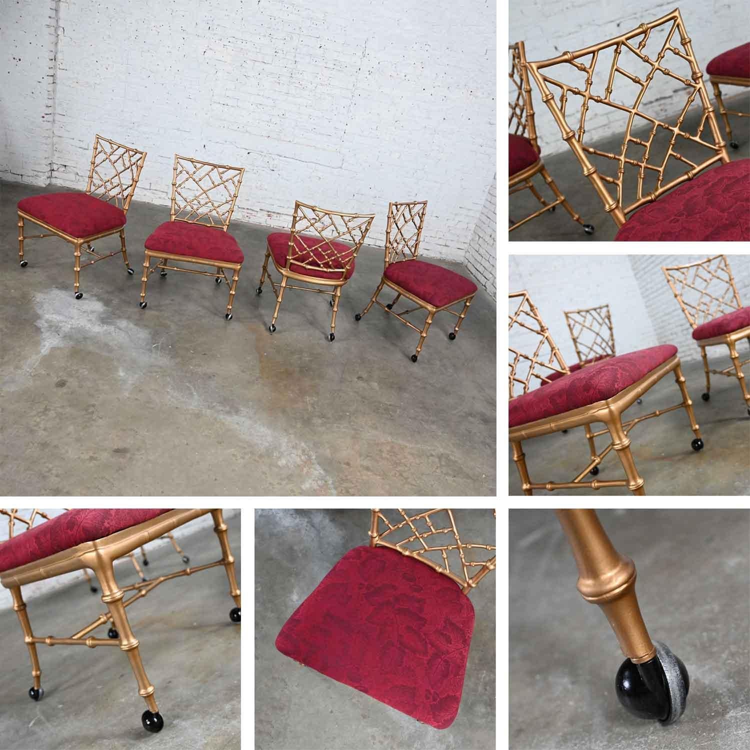 Chaises chinoiseries faux bambou peintes en métal doré style Phyllis Morris en vente 11