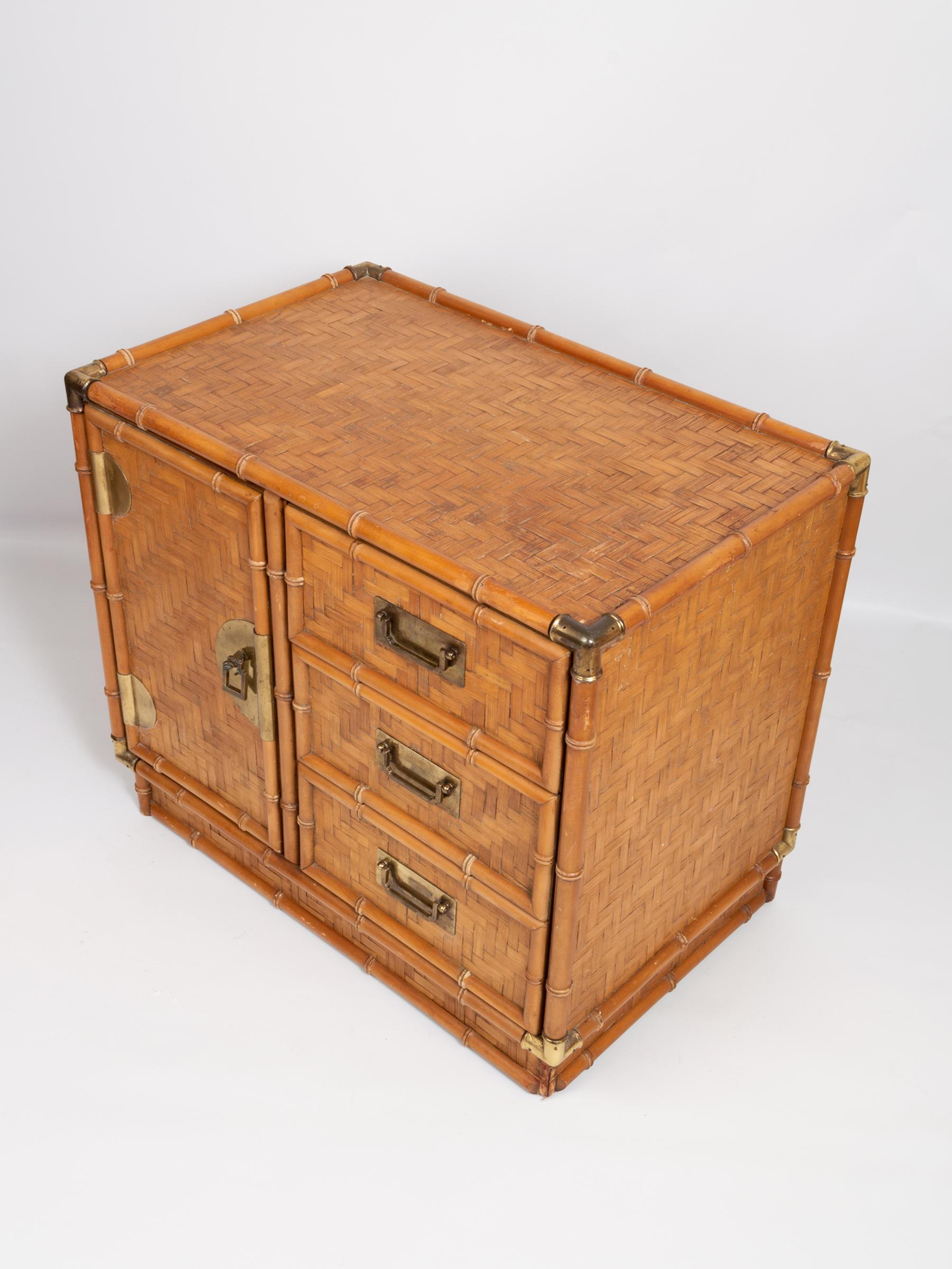 Chinoiserie Faux Bamboo and Parquetry Cabinet Cupboard C.1970 In Good Condition For Sale In London, GB