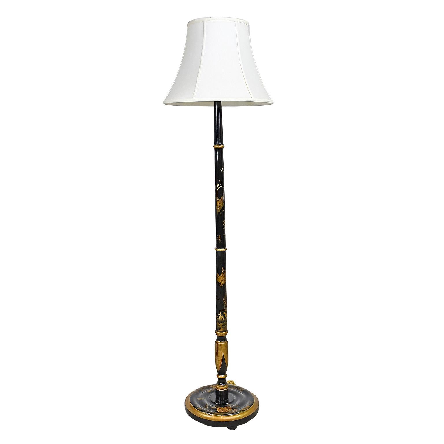 Chinoiserie Floor Lamp in Polychromed Wood w/ Hand-Painted Scene, England 1932 For Sale