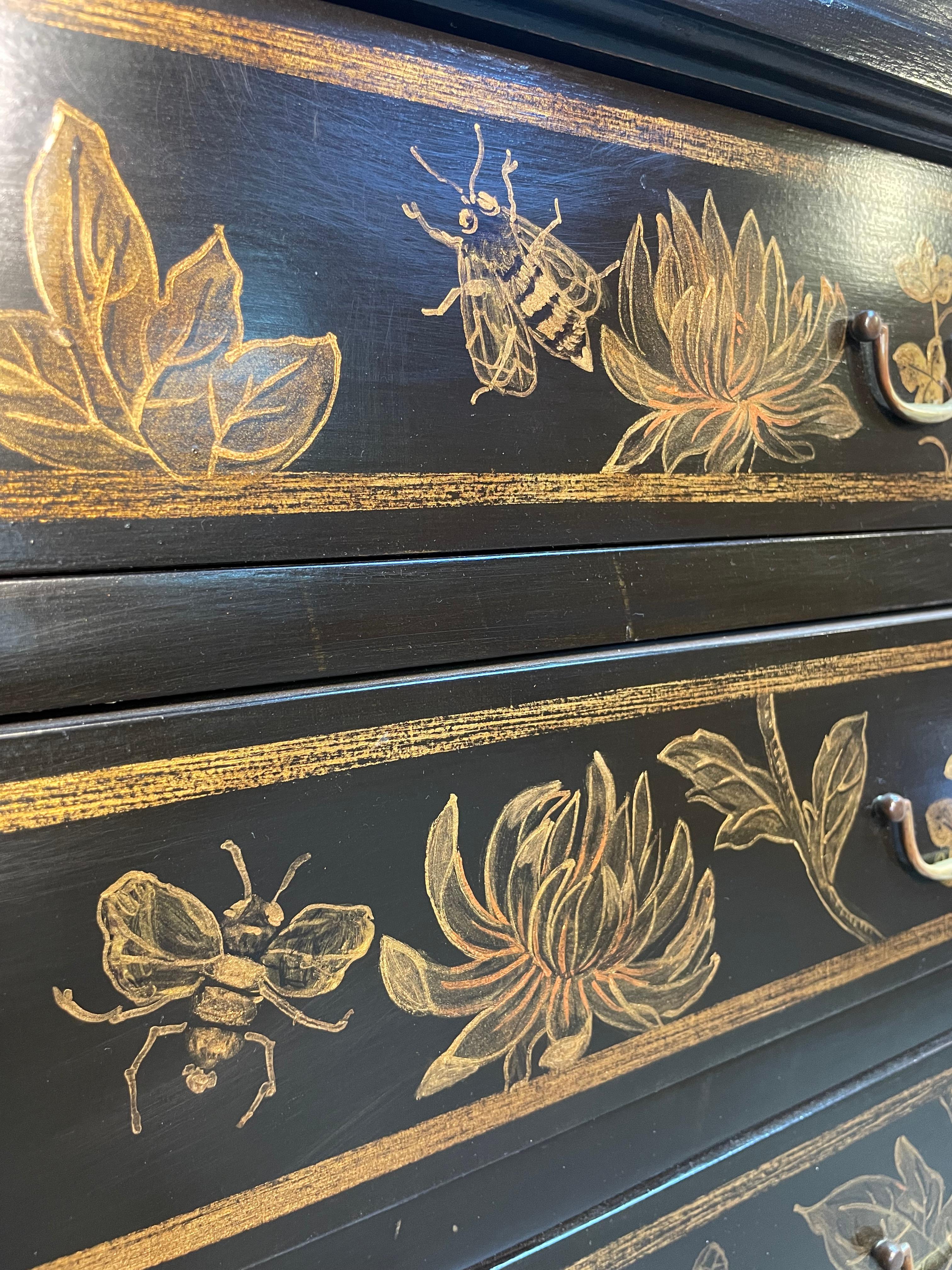 Chinoiserie Floral Chest of Drawers In Good Condition For Sale In Los Angeles, CA