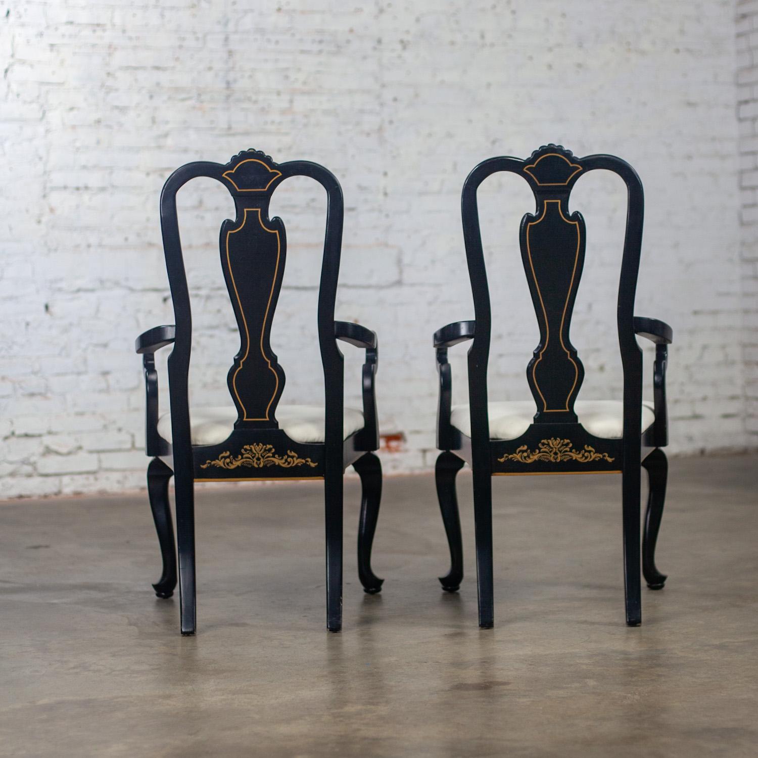 Paar Host & Hostess-Sessel im georgianischen Chinoiserie-Stil mit schwarzen Lackrahmen im Angebot 2
