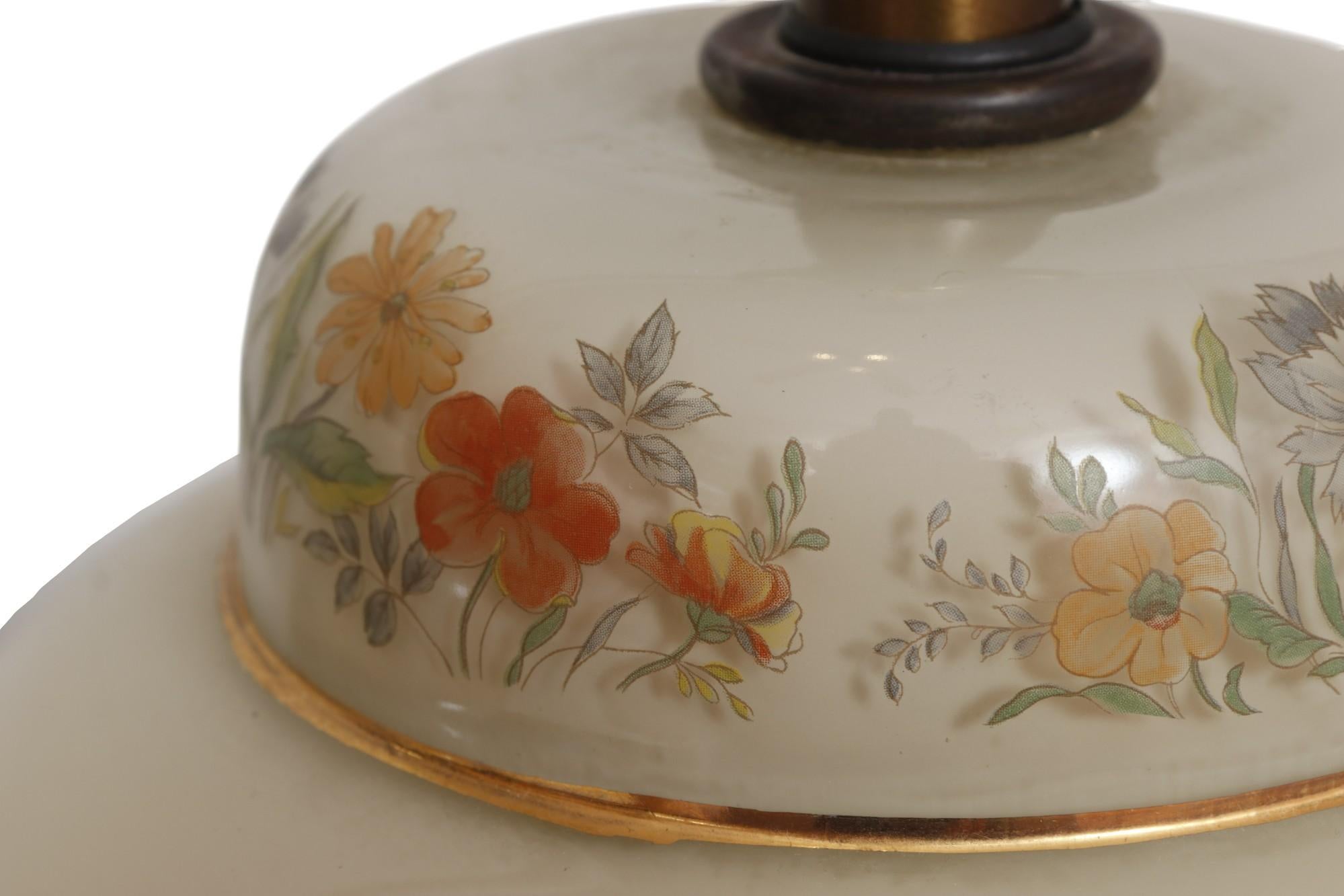 Chinoiserie Glass Table Lamps, a Pair For Sale 3