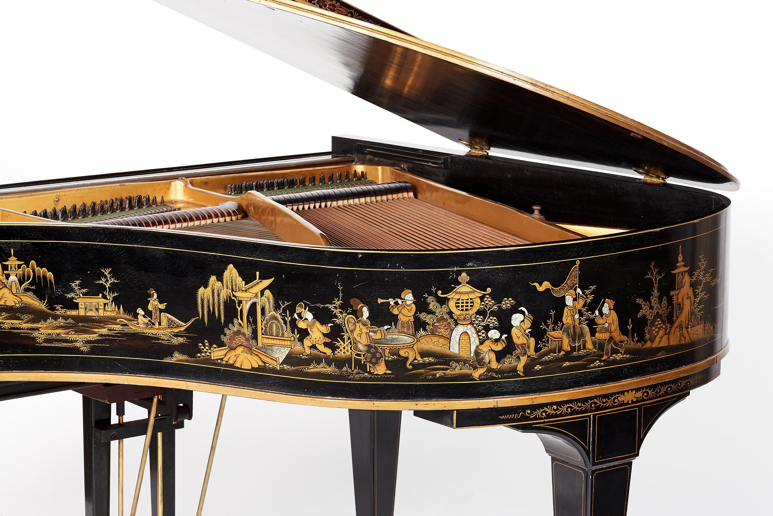 Pianoforte a coda Chinoiserie di Rogers and Sons Londra in vendita 5