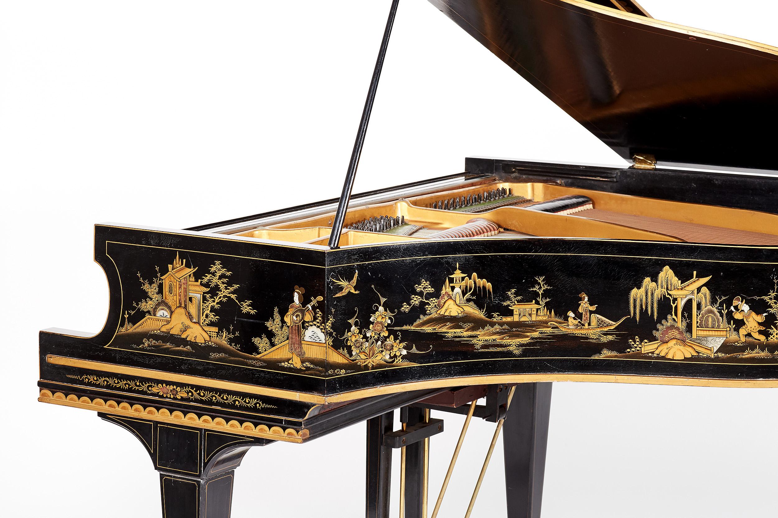 Pianoforte a coda Chinoiserie di Rogers and Sons Londra in vendita 6