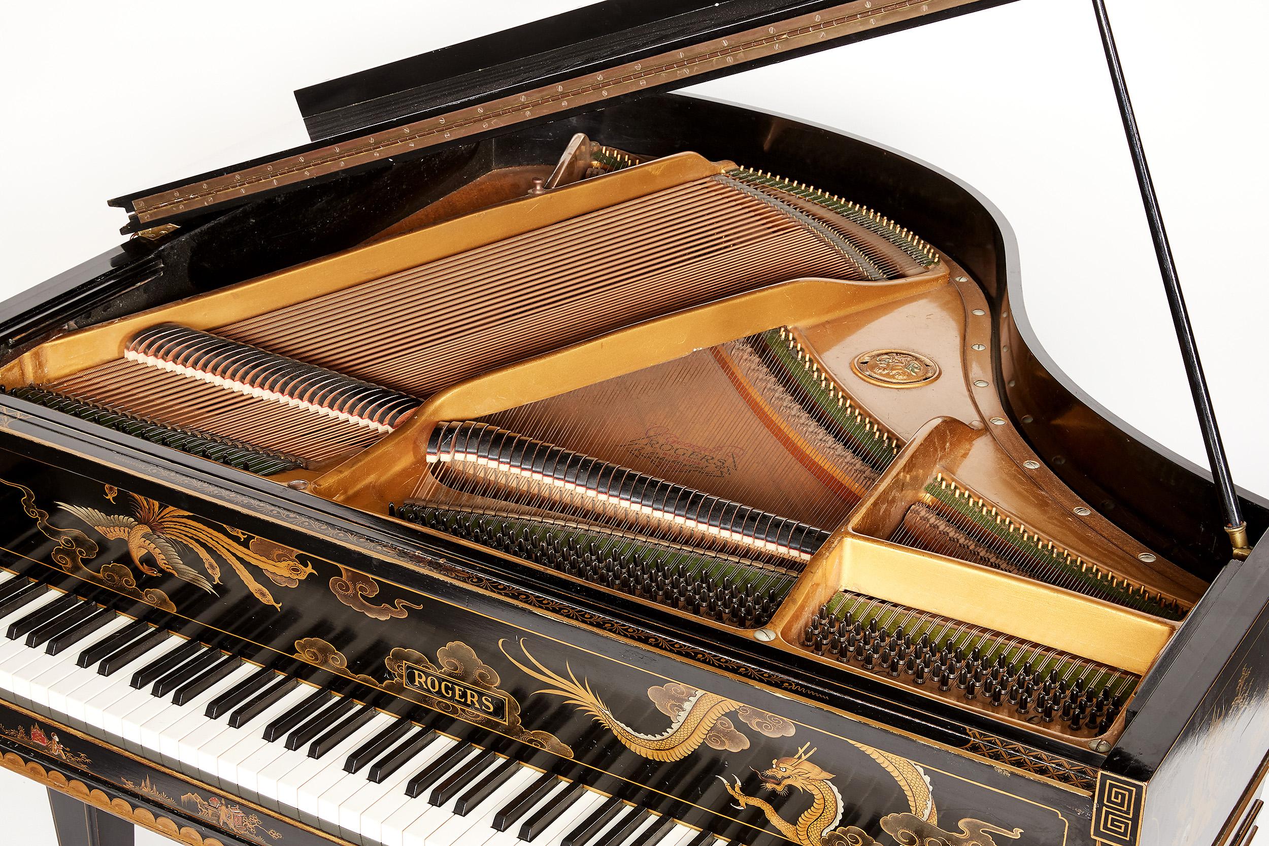 Pianoforte a coda Chinoiserie di Rogers and Sons Londra In condizioni buone in vendita a Berlin, DE