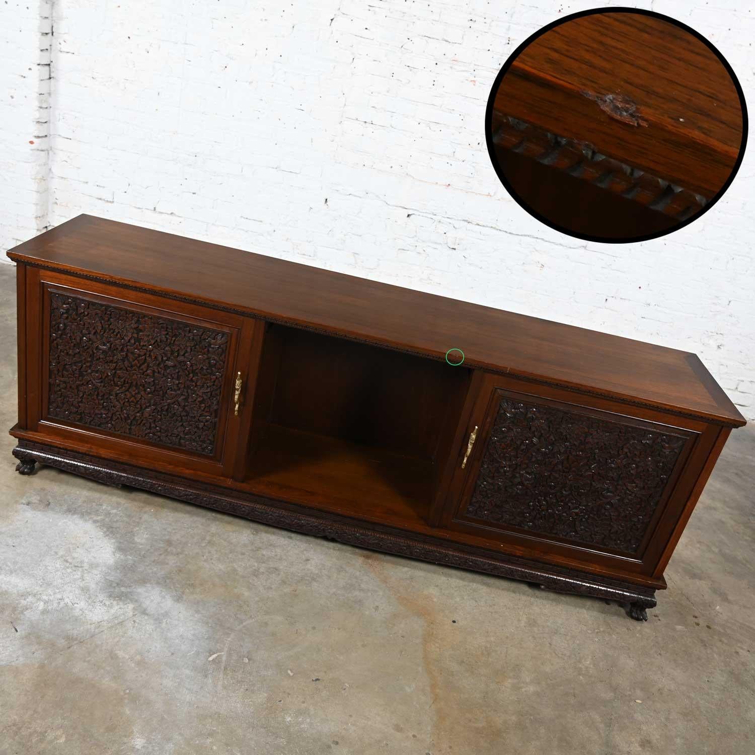 Chinoiserie Hand Carved Rosewood Credenza Buffet Cabinet from Bangkok Thailand 7