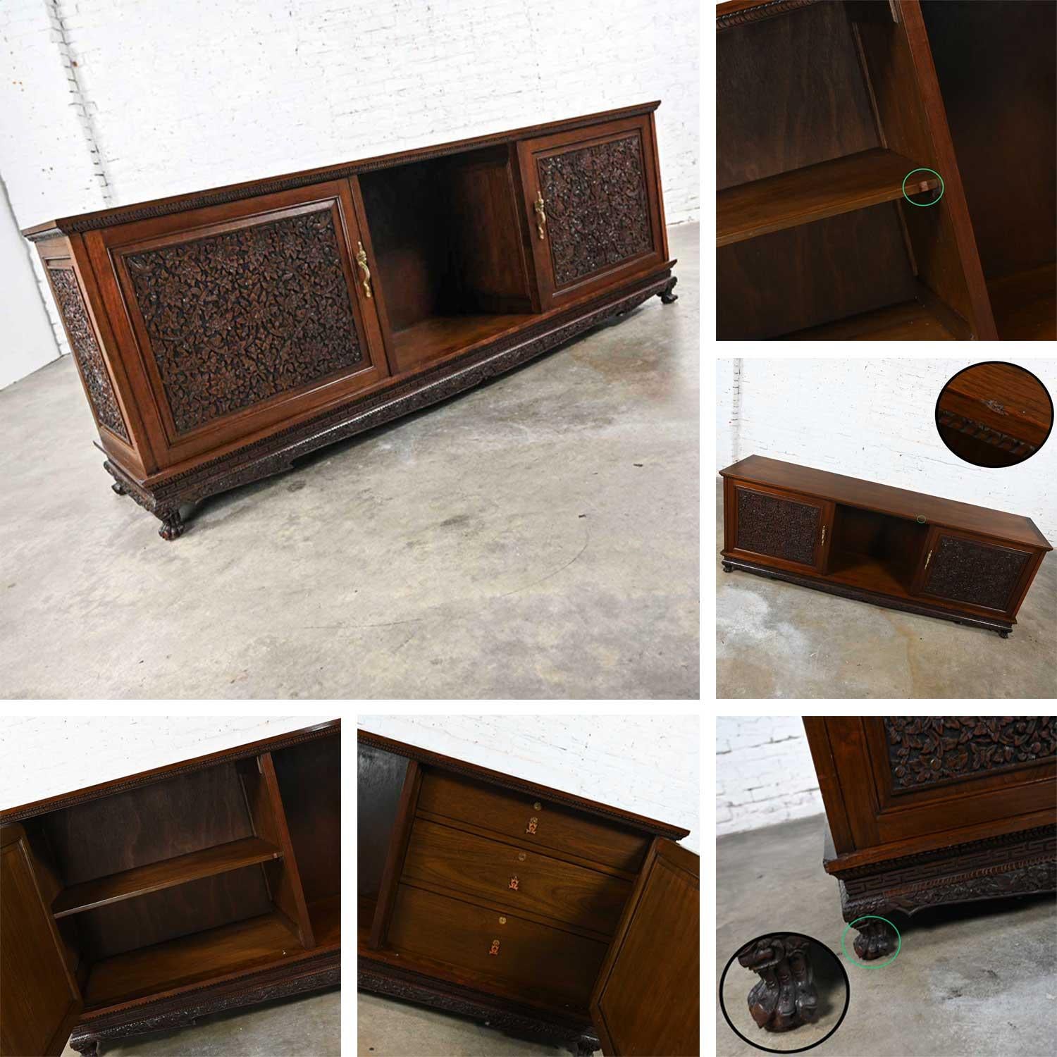 Chinoiserie Hand Carved Rosewood Credenza Buffet Cabinet from Bangkok Thailand 13