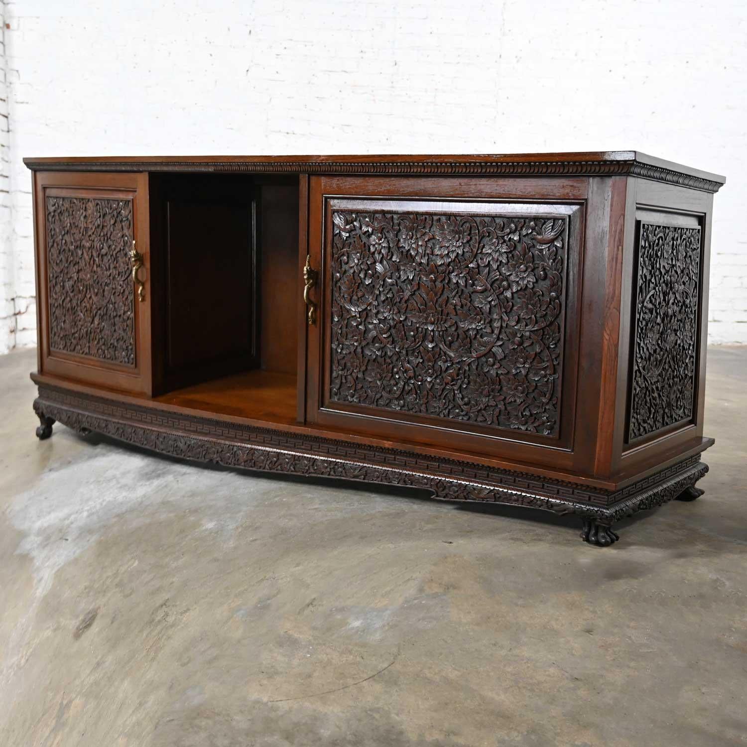 Chinoiserie Hand Carved Rosewood Credenza Buffet Cabinet from Bangkok Thailand 1