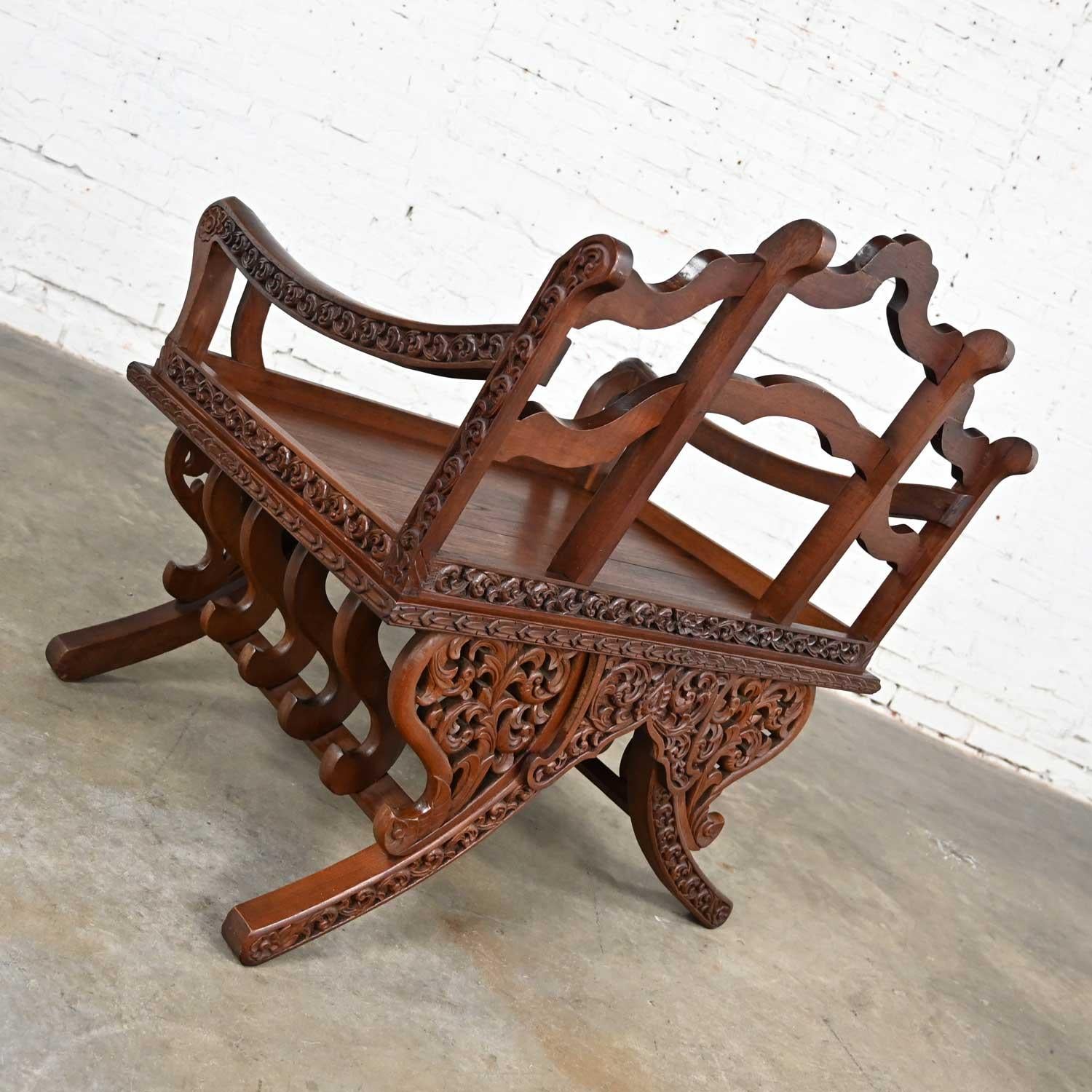 20th Century Chinoiserie Hand Carved Rosewood Howdah Elephant Saddle Chair Bangkok Thailand For Sale