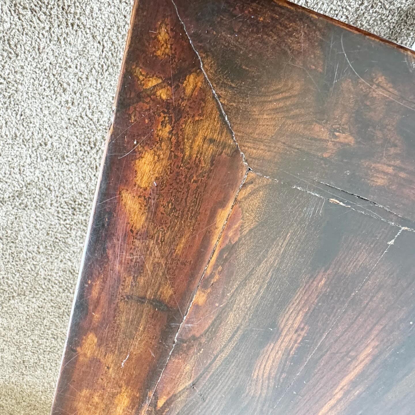 Tavola laterale/console intagliata a mano Chinoiserie in vendita 4