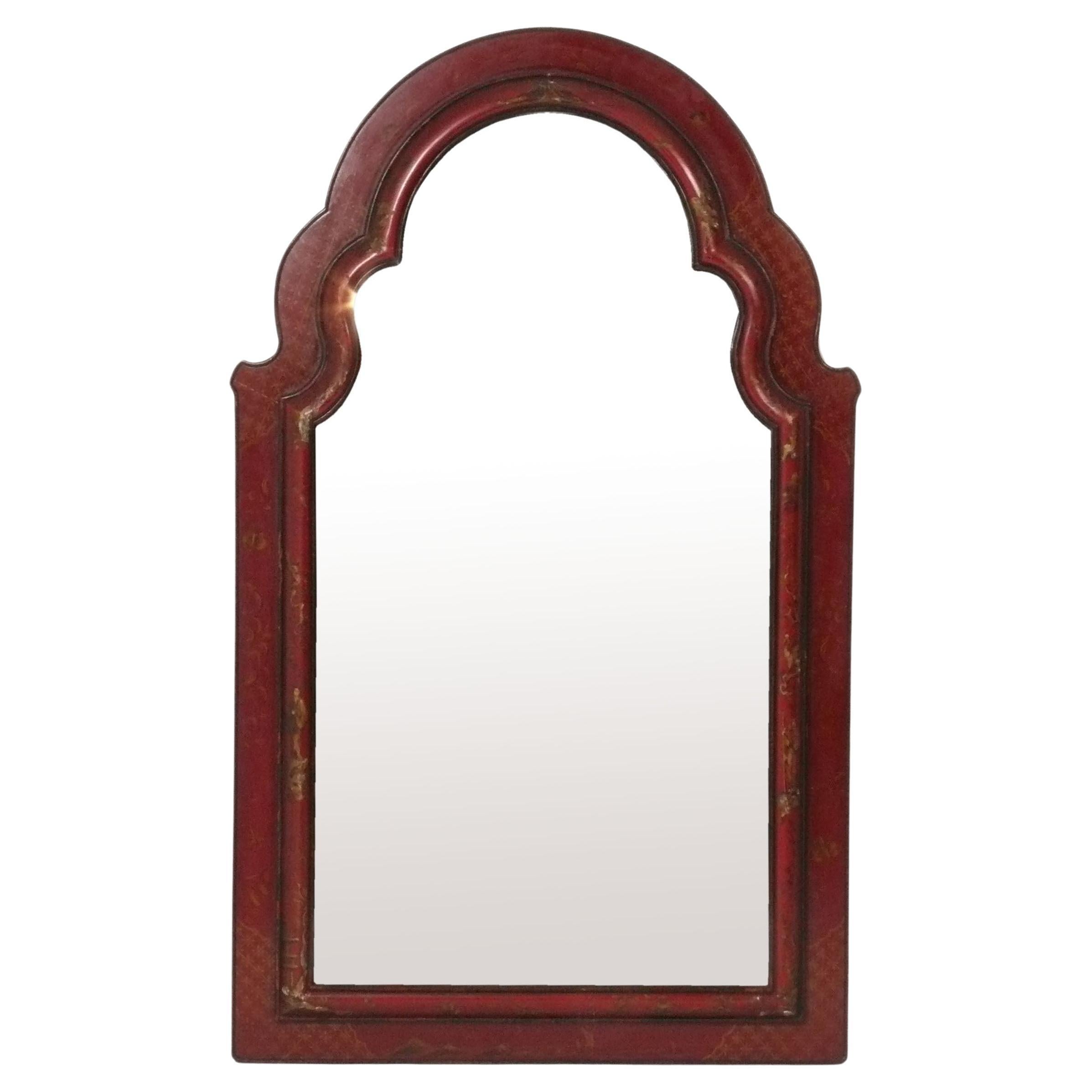 Chinoiserie Miroir peint à la main Couleur rouge profond 47" hauteur x 28.5" largeur en vente