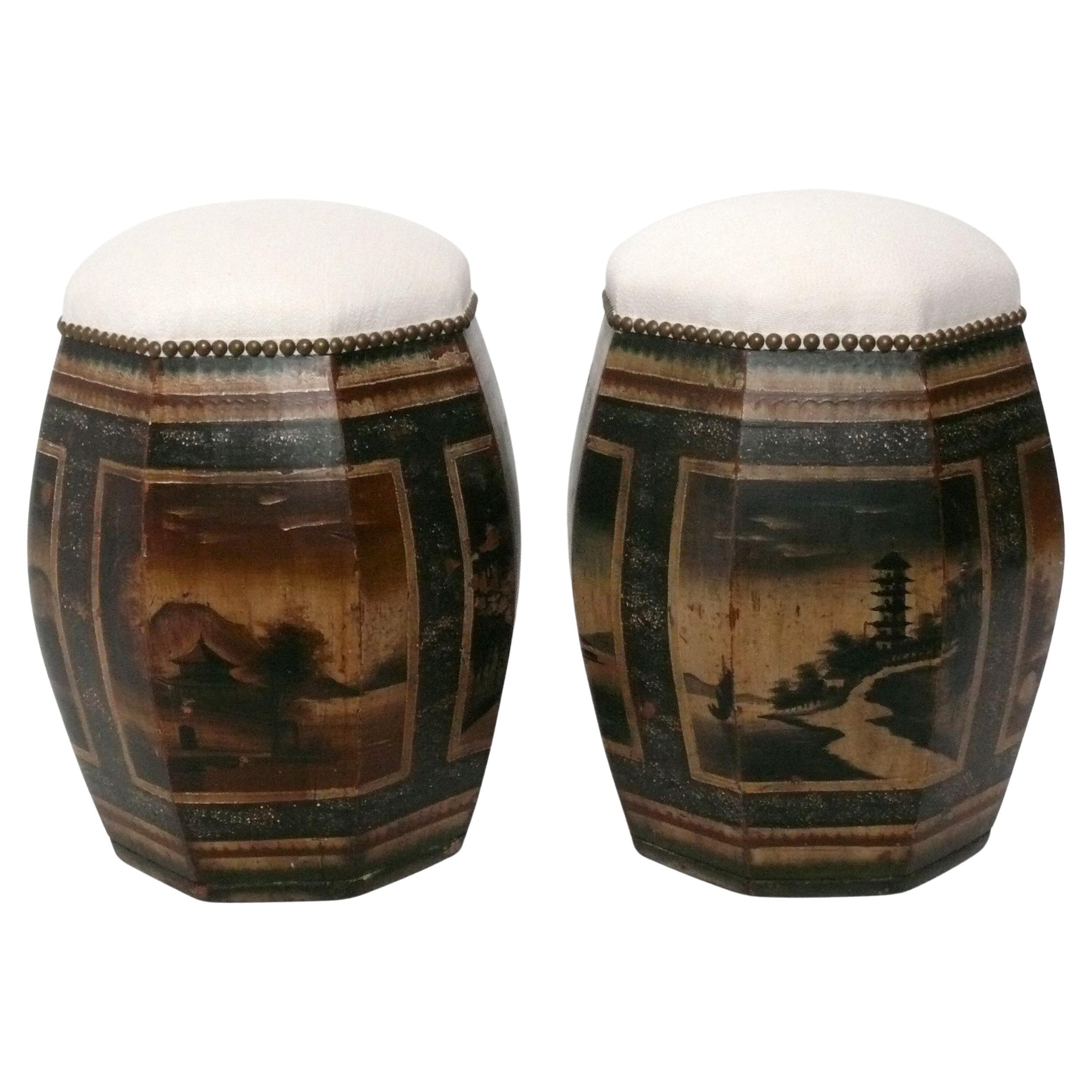 Tabourets peints à la main Chinoiserie Asian Style circa 1940s Tabourets de jardin en vente