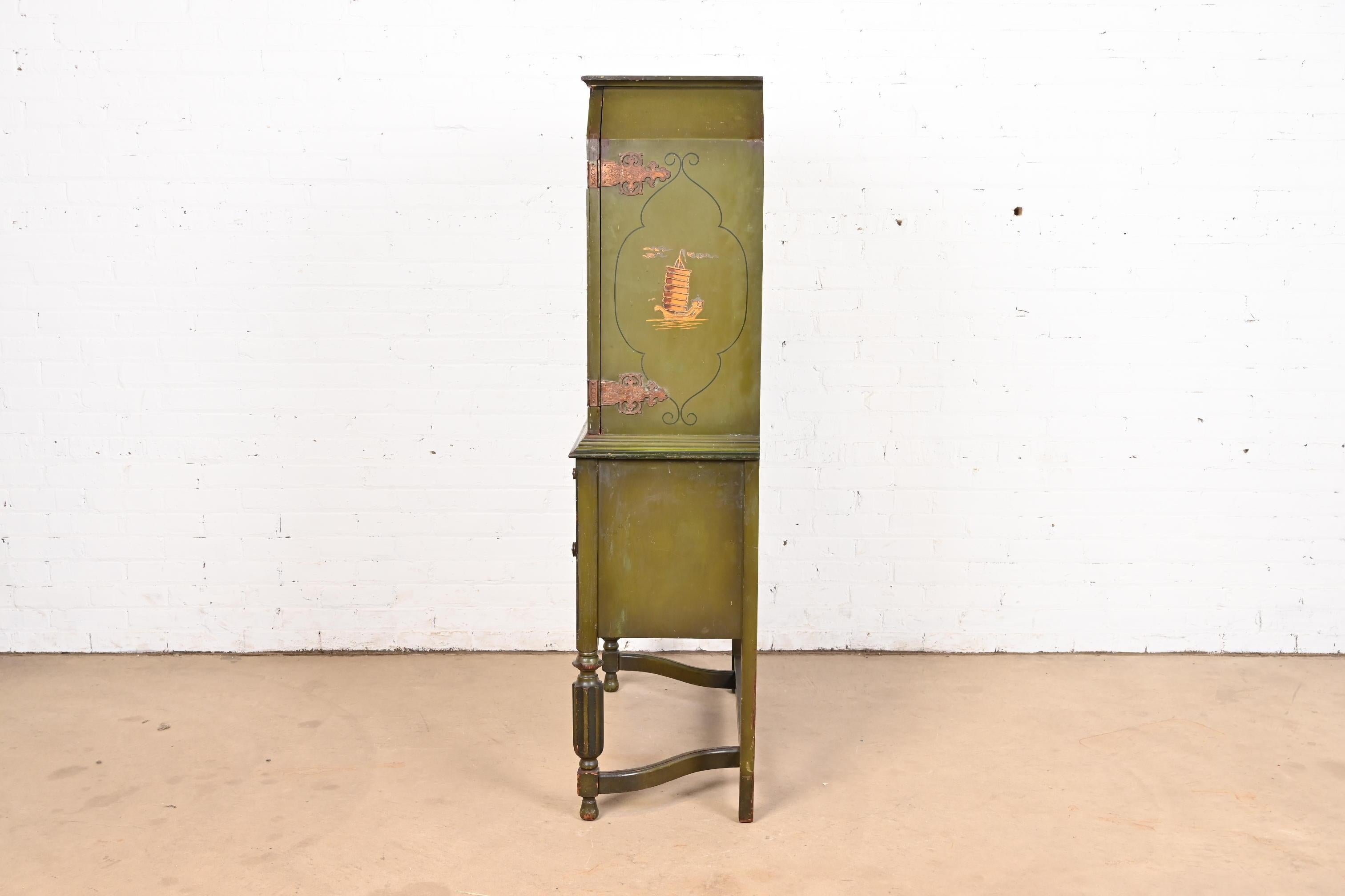 Chinoiserie Jacobean Green Lacquered Hand Painted Bookcase or Bar Cabinet, 1920s 5