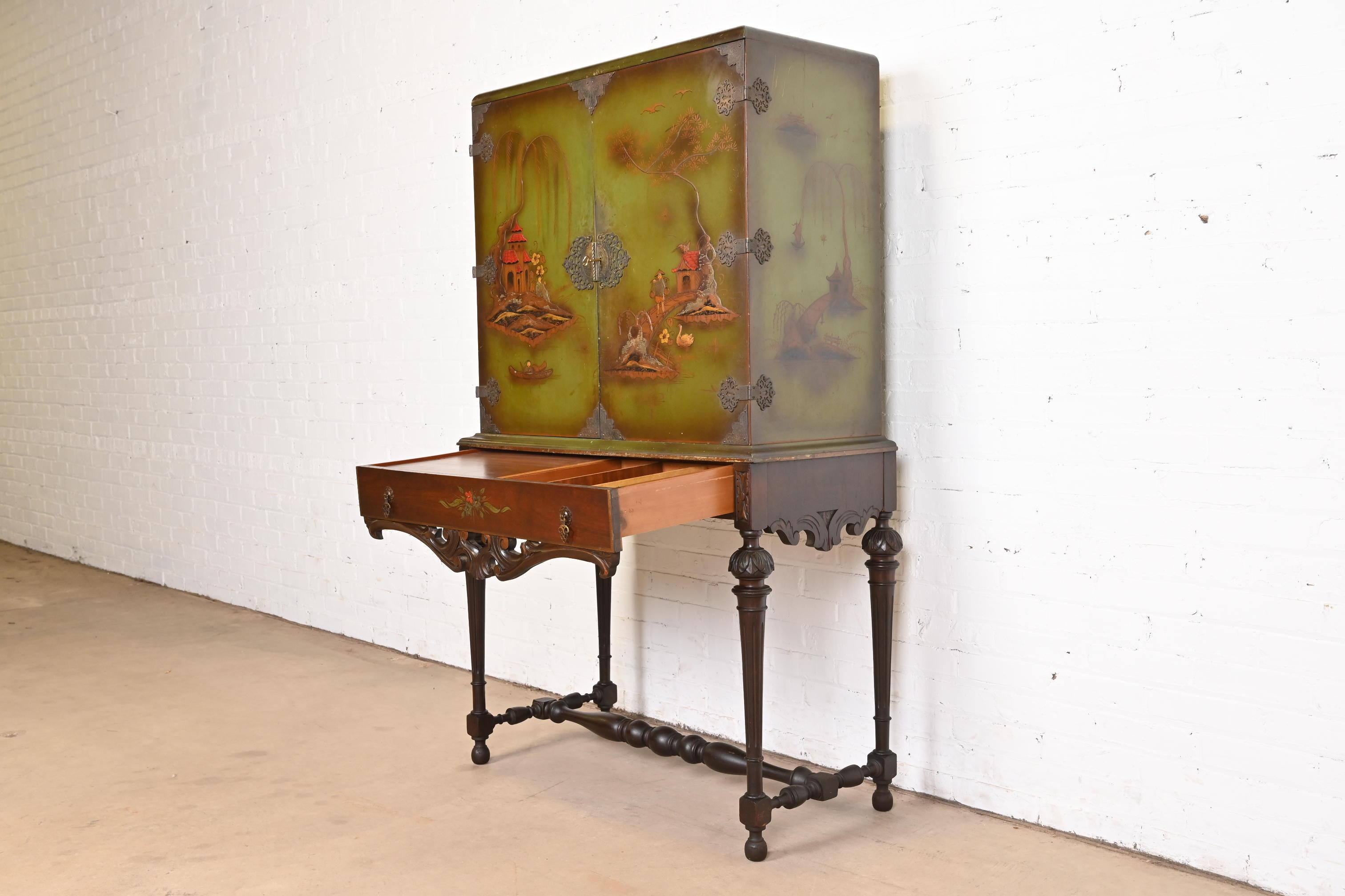 Chinoiserie Jacobean Hand Painted Bookcase or Bar Cabinet, Circa 1920s For Sale 3