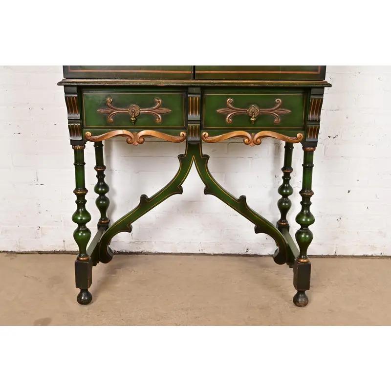Chinoiserie Jacobean Hand Painted Bookcase or Bar Cabinet, Circa 1920s For Sale 5