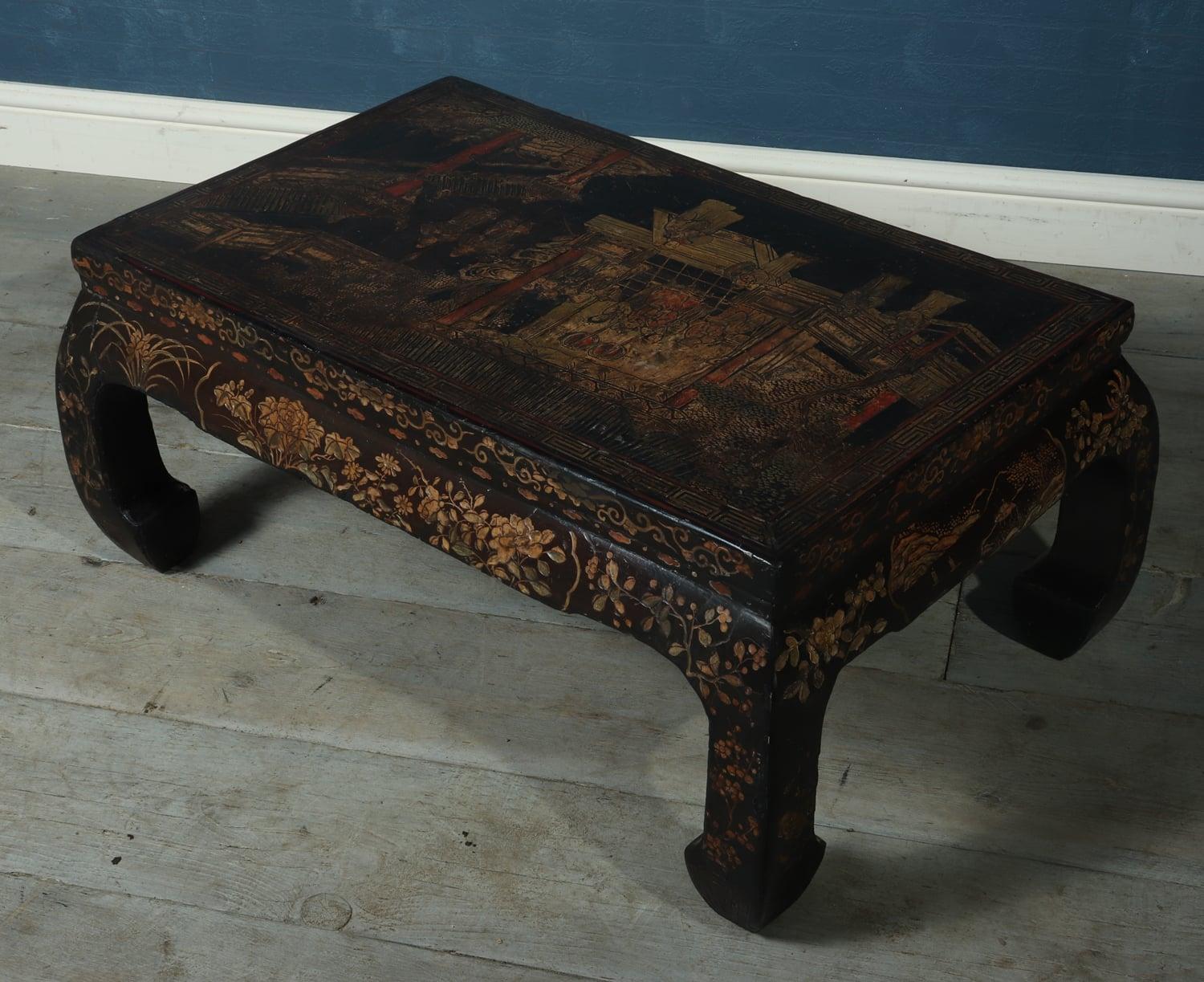 Chinoiserie Kang Table, Late 17th Century In Good Condition In Paddock Wood, Kent