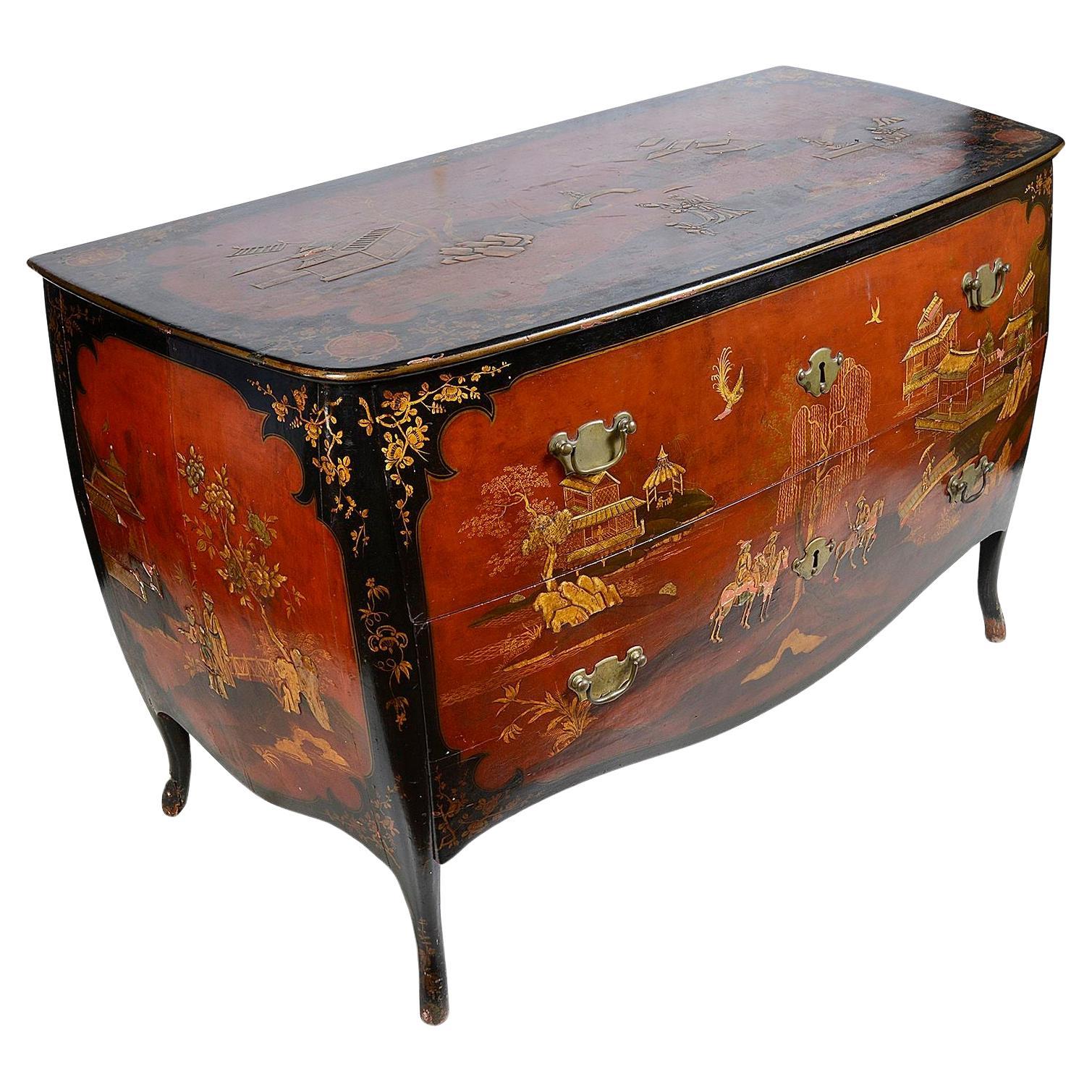 Chinoiserie lacquer commode, 18th Century Venetian style. For Sale