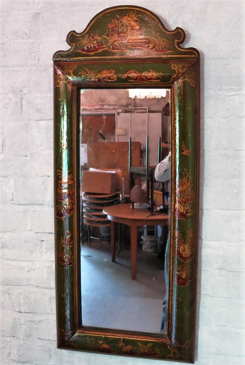 William and Mary Pine Chinoiserie Lacquer Cushion Mirror 17th Century In Excellent Condition In Cranbrook, Kent