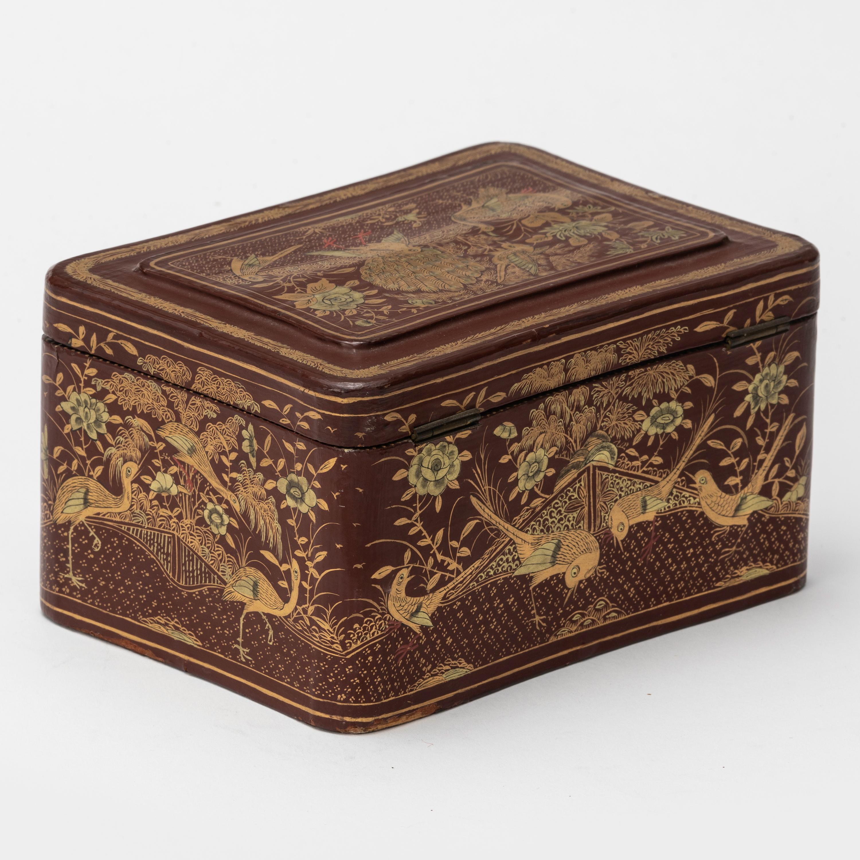Chinese Chinoiserie Lacquer Tea Caddy Box