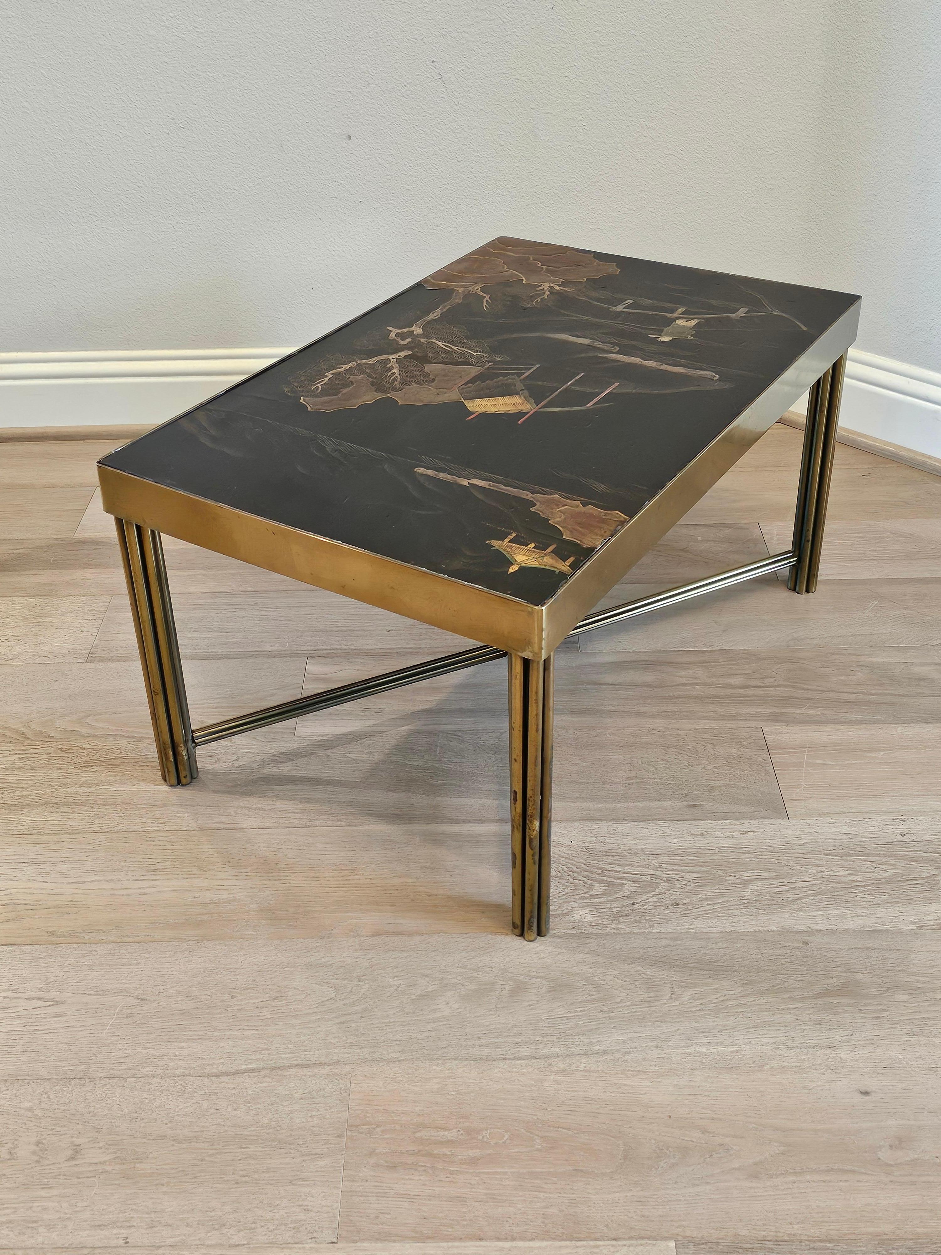 Table basse de style Jansen en métal laqué et doré de style chinoiseries en vente 3