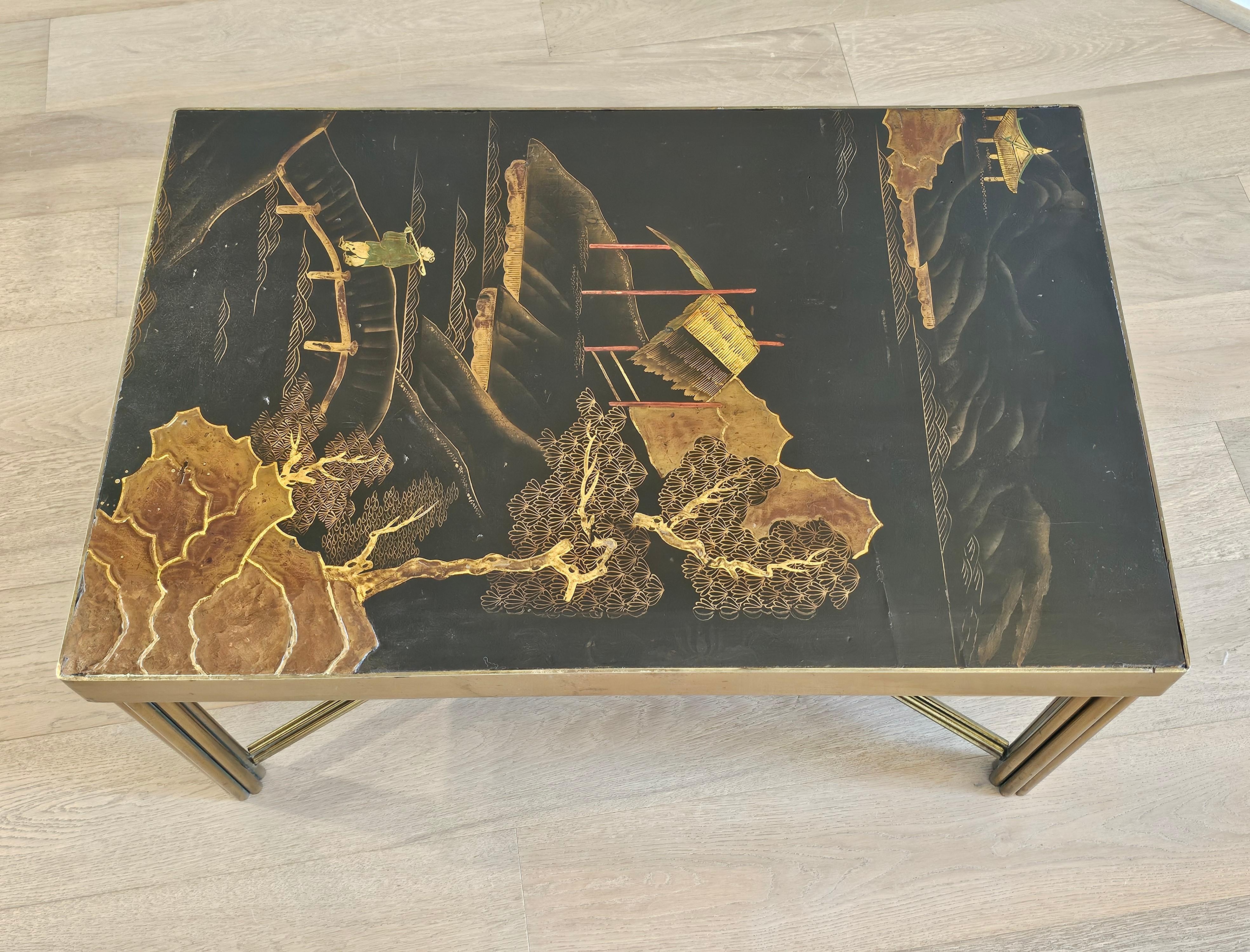 Table basse de style Jansen en métal laqué et doré de style chinoiseries Abîmé - En vente à Forney, TX