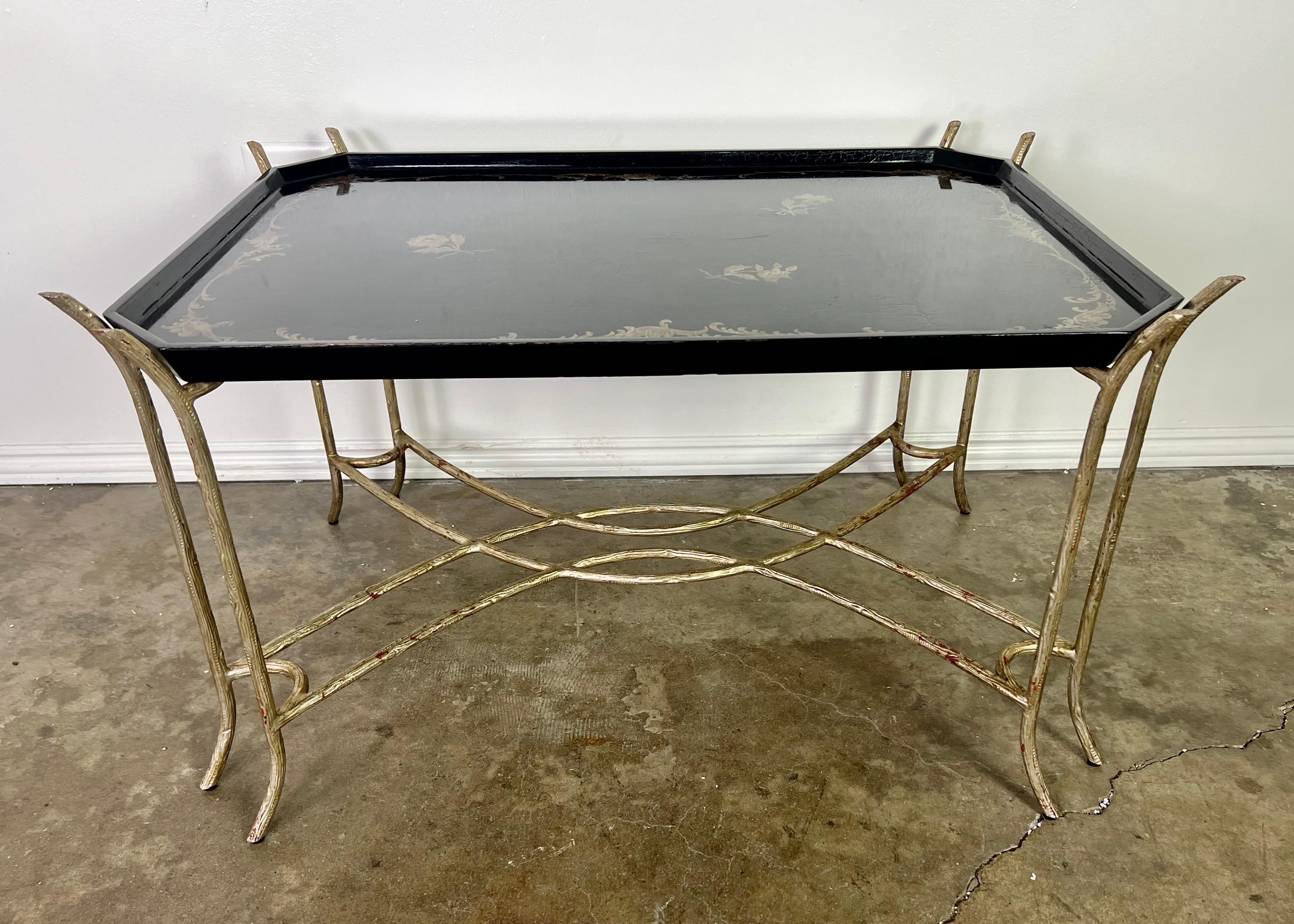 Chinoiserie Lacquered Tea Table on Metal Base by Ebanista In Good Condition For Sale In Los Angeles, CA
