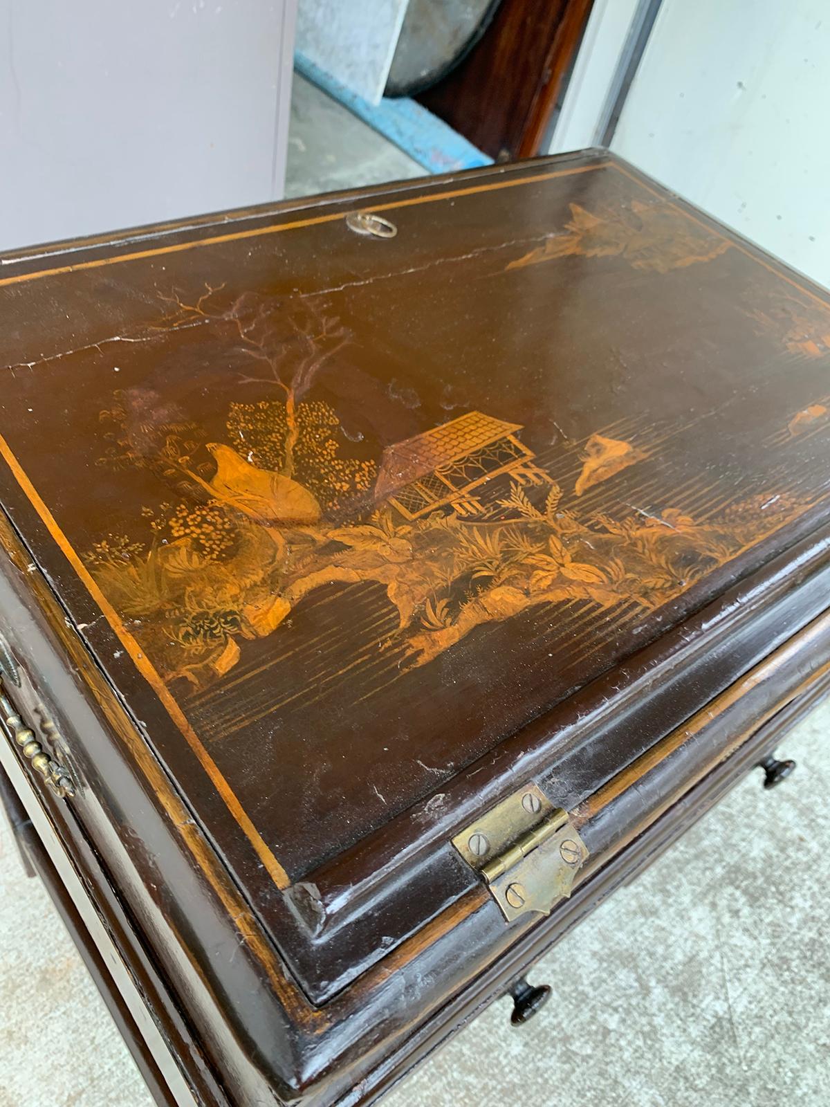 Chinoiserie Lacquered Writing Box on Stand 12