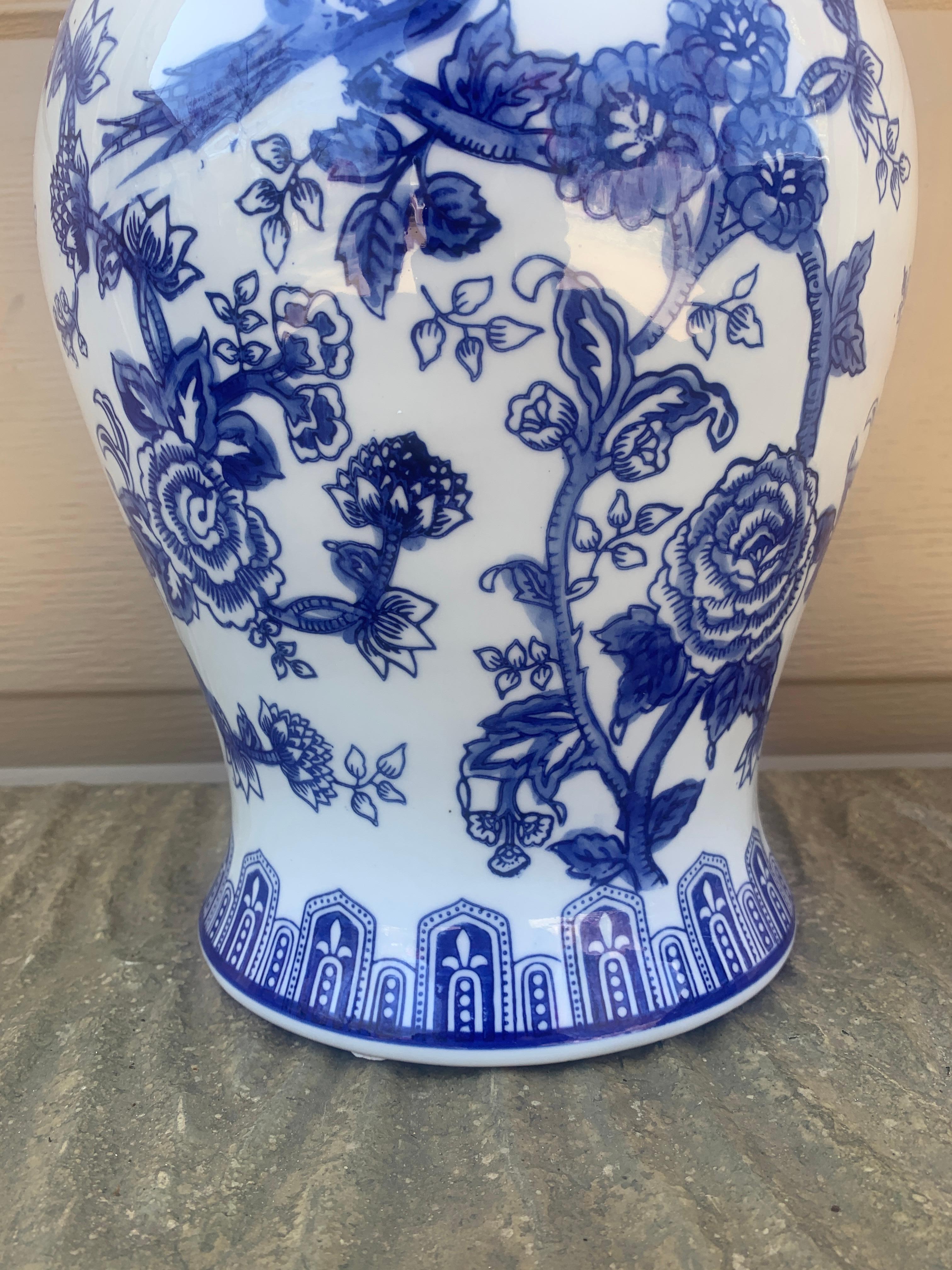 Chinoiserie Large Blue and White Porcelain Ginger Jars, Pair 5