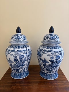 Chinoiserie Large Blue and White Porcelain Ginger Jars, Pair