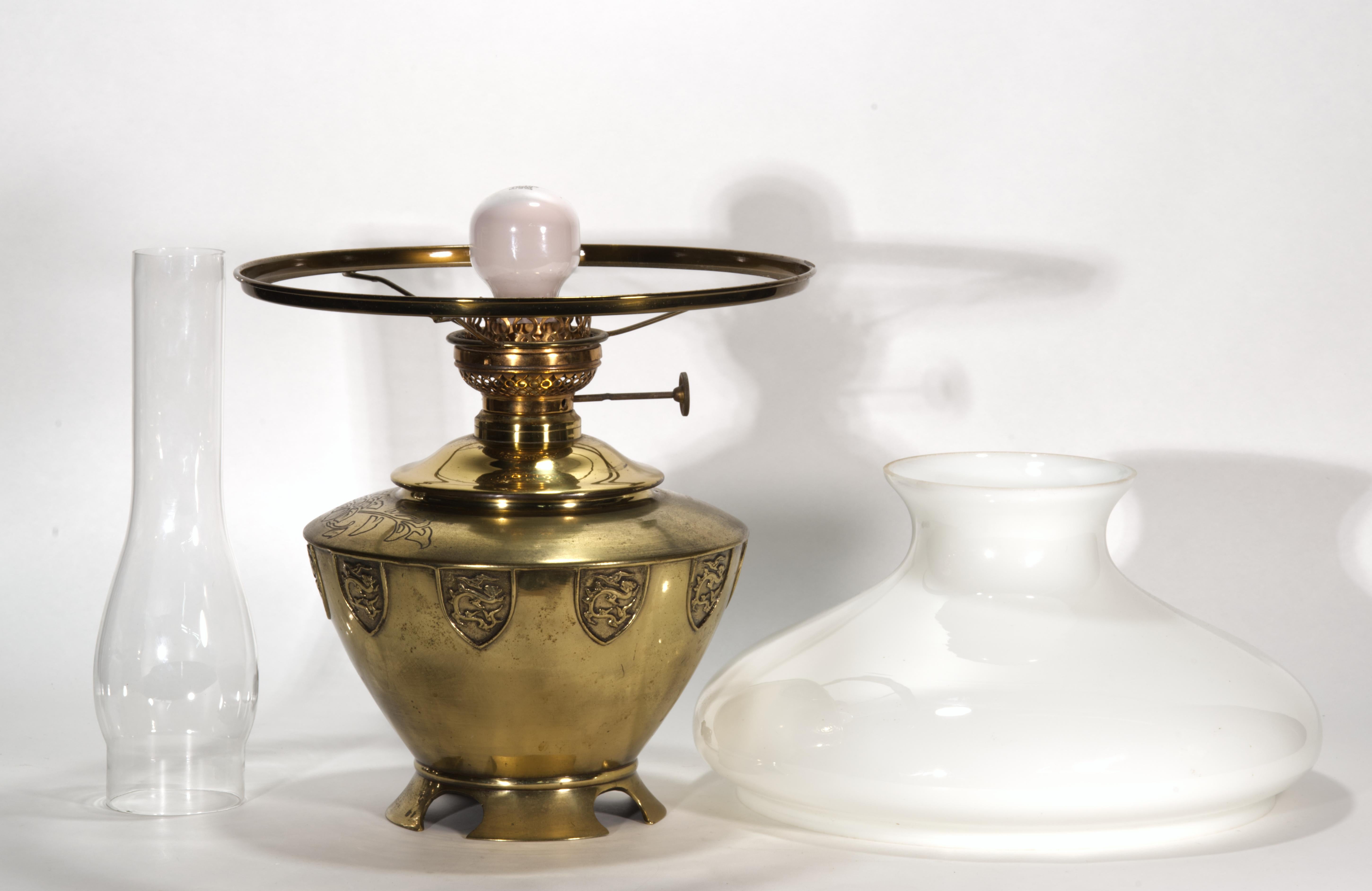 Chinoiserie Large Bronze Electrified Oil Urn Table Lamp, Dragons & Flowers Decor For Sale 3